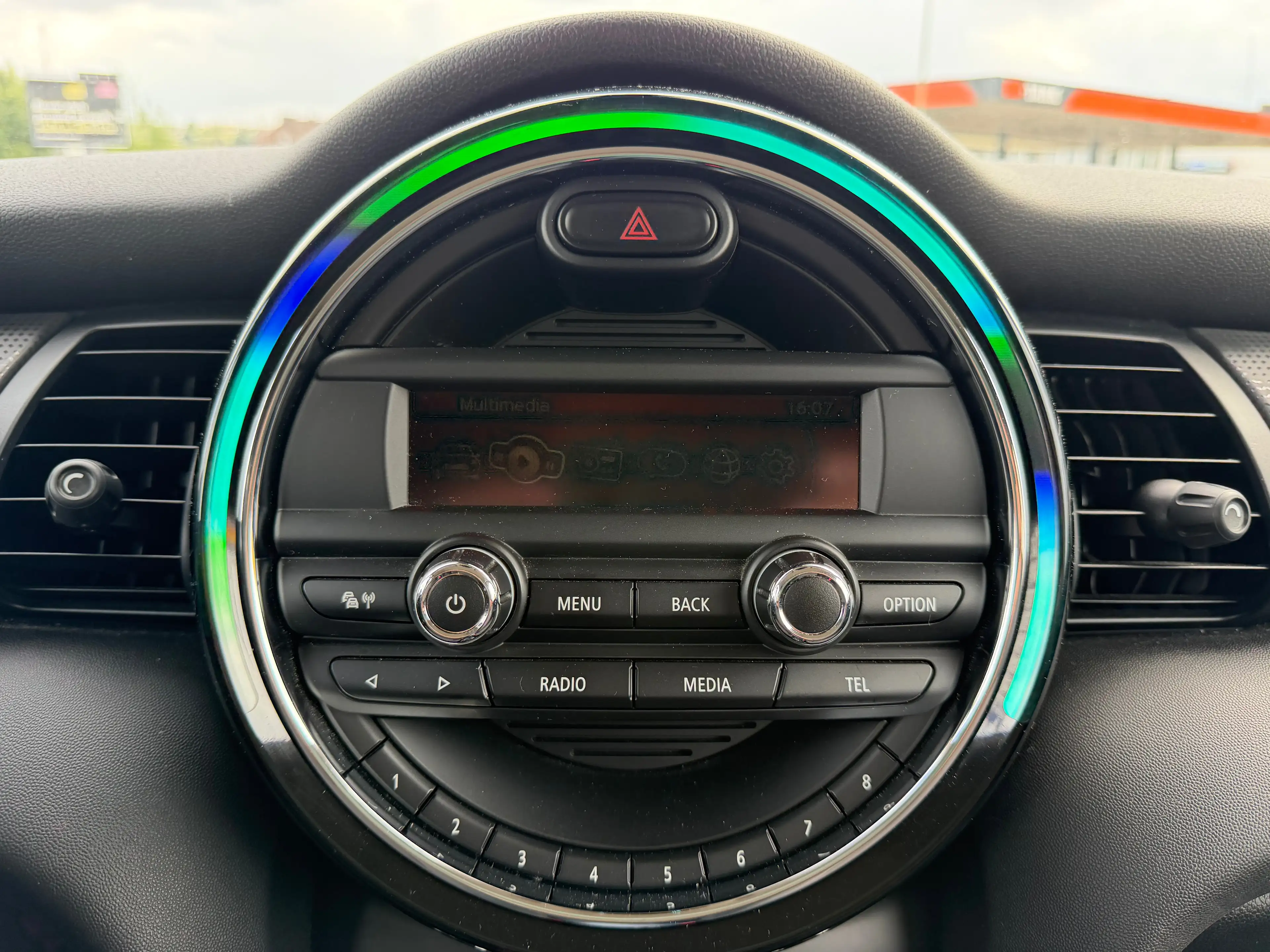 MINI Cooper D Cooper D  Automatik Euro 6 — photo 15