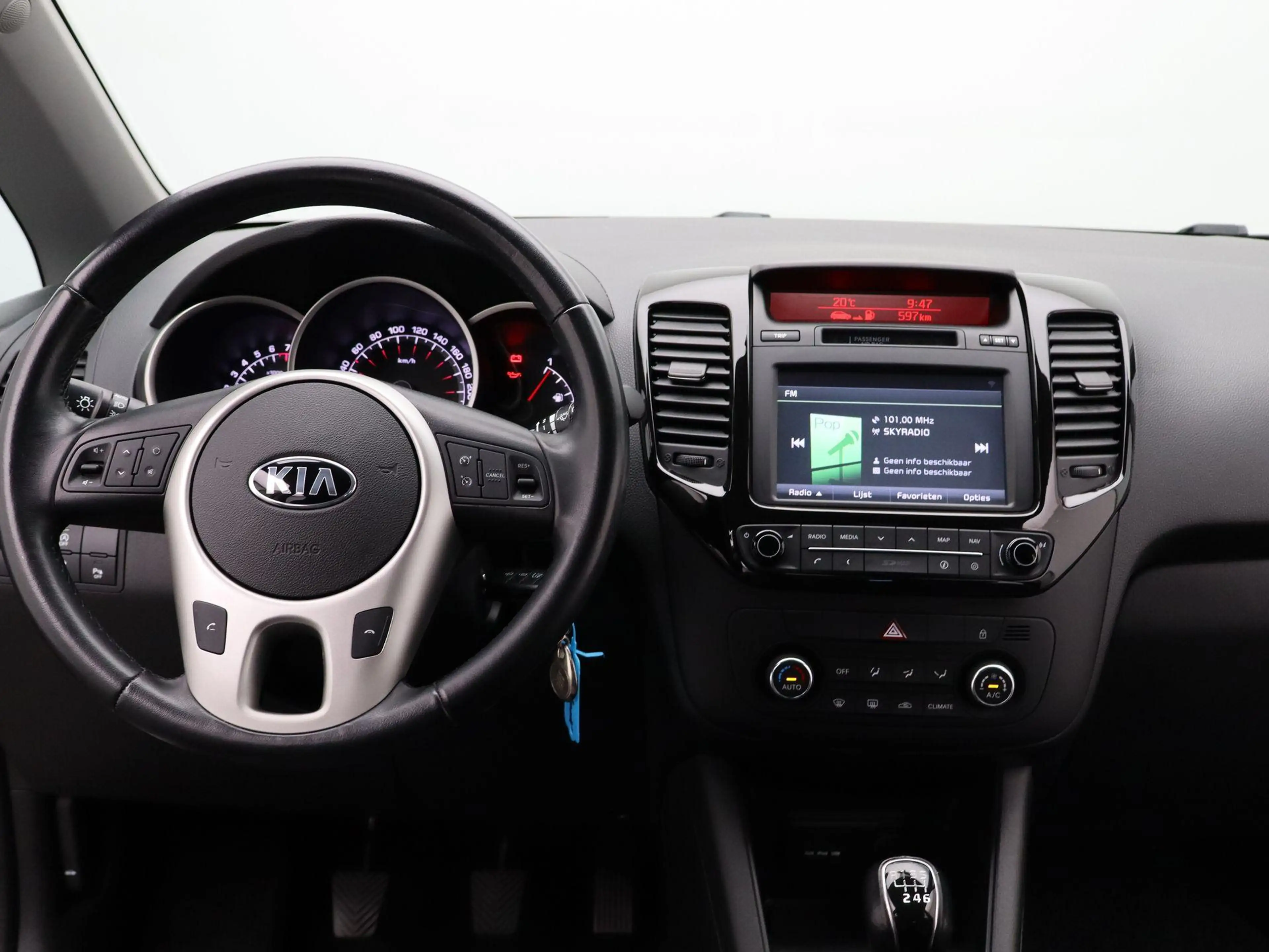 Kia Venga 1.6 CVVT DynamicPLusLine Trekhaak | Navi | Camera — photo 8