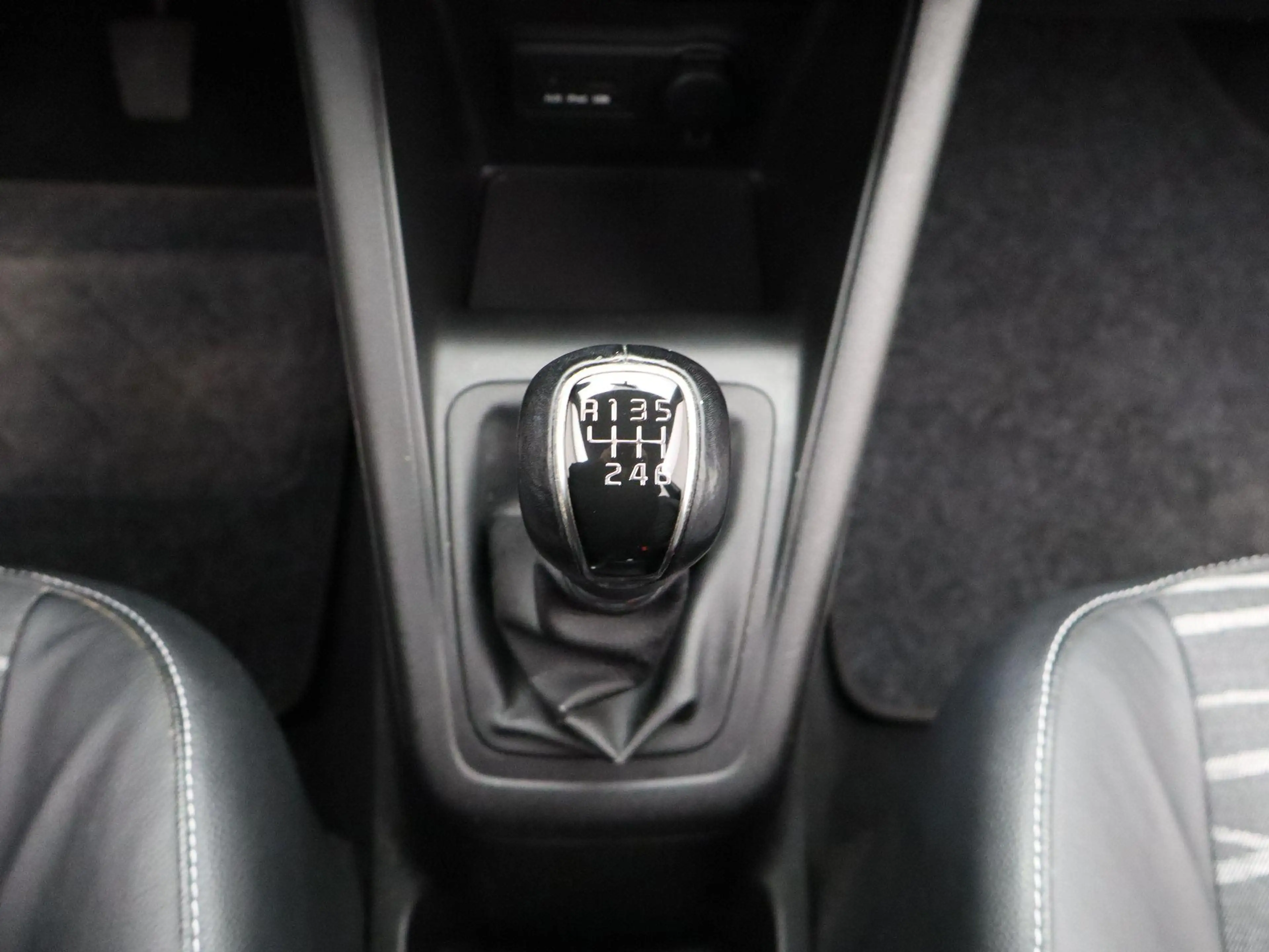 Kia Venga 1.6 CVVT DynamicPLusLine Trekhaak | Navi | Camera — photo 15
