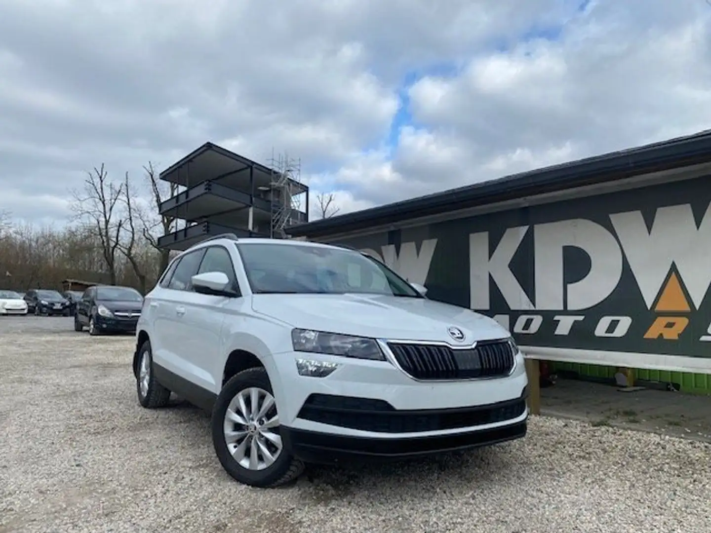 Skoda Karoq 1.0 TSI Ambition * CARPLAY* NAVI * CAMERA * Blanc - 1