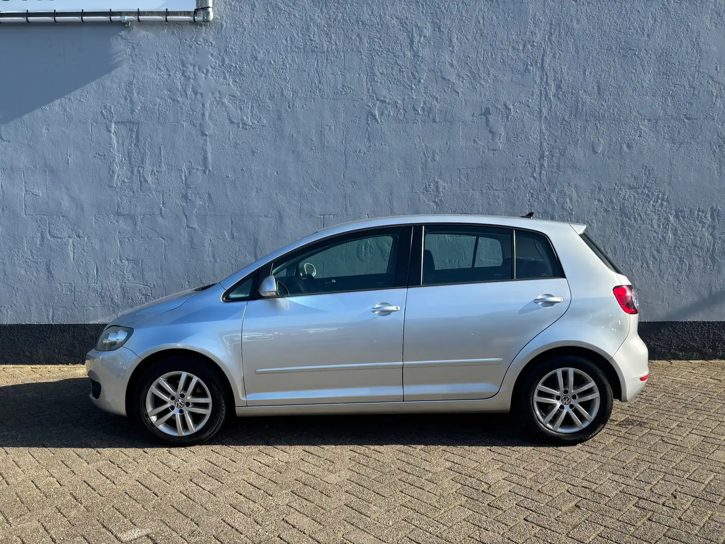 Volkswagen Golf Plus 1.4 TSI Highline - Cruise Control - Trekhaak Grau - 2