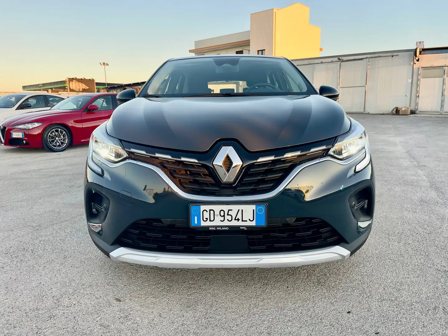 Renault Captur CAPTUR 1.0 TCE GPL 100CV FULL LED Grijs - 2