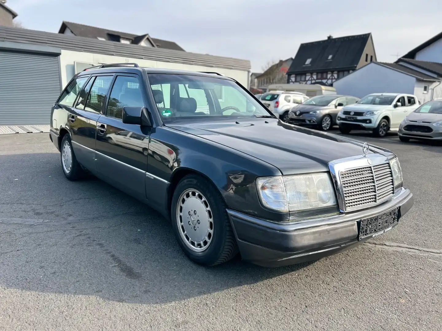 Mercedes-Benz 220 TE W124*SCHIEBEDACH*ORIG.RADIO*TECHNISCH GUT - 2
