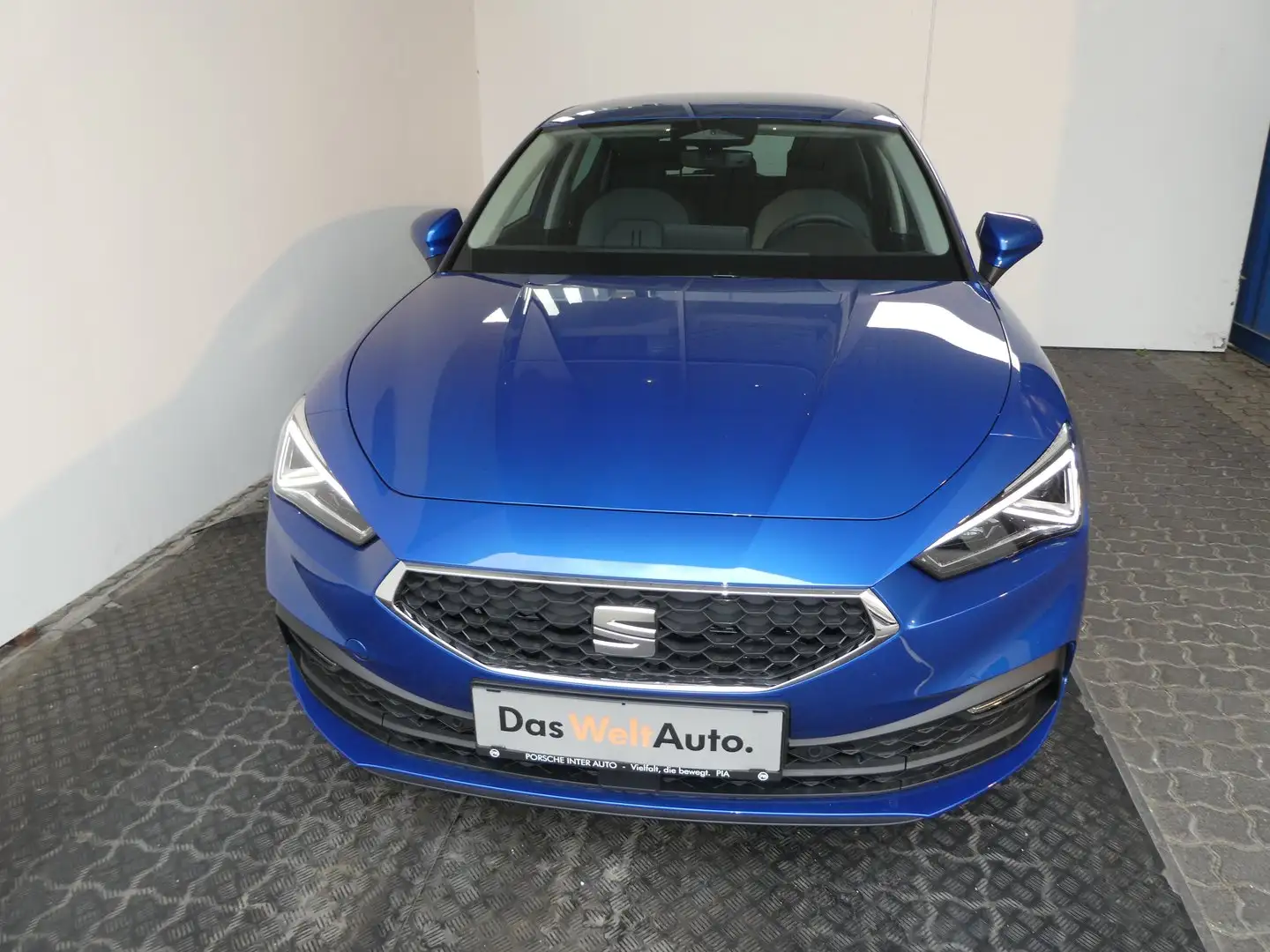 SEAT Leon Style Edition 1.5 TSI 115 PS Blau - 2