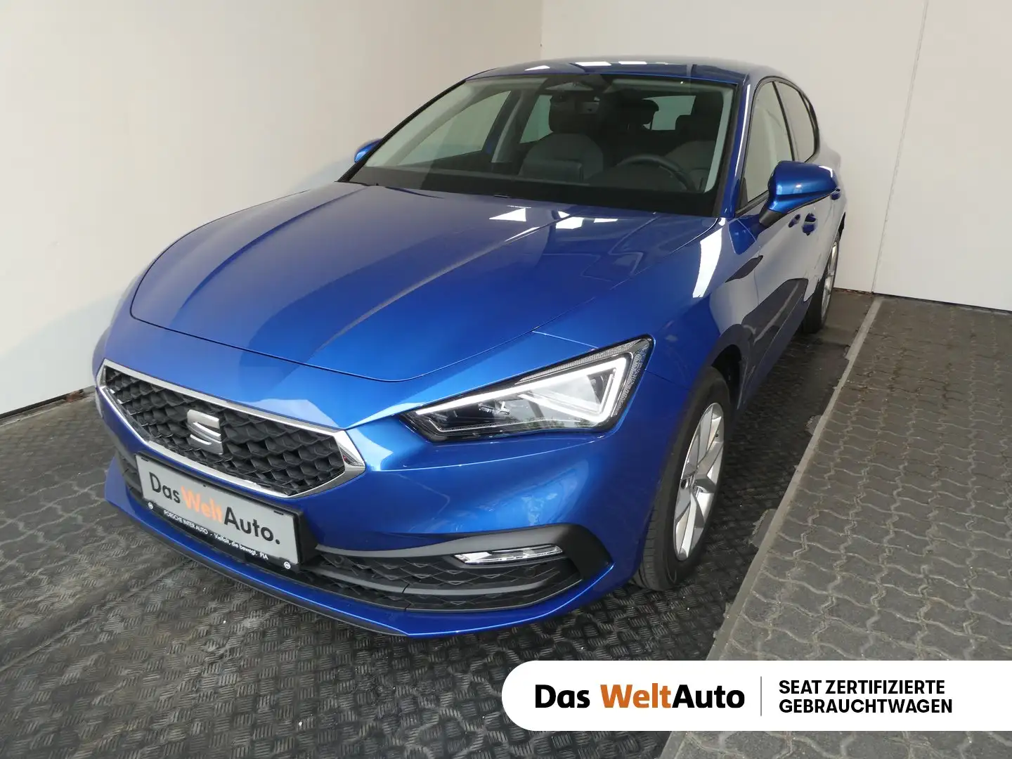 SEAT Leon Style Edition 1.5 TSI 115 PS Blau - 1
