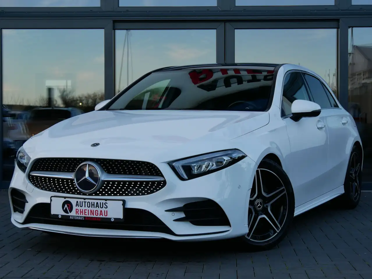 Mercedes-Benz A 220