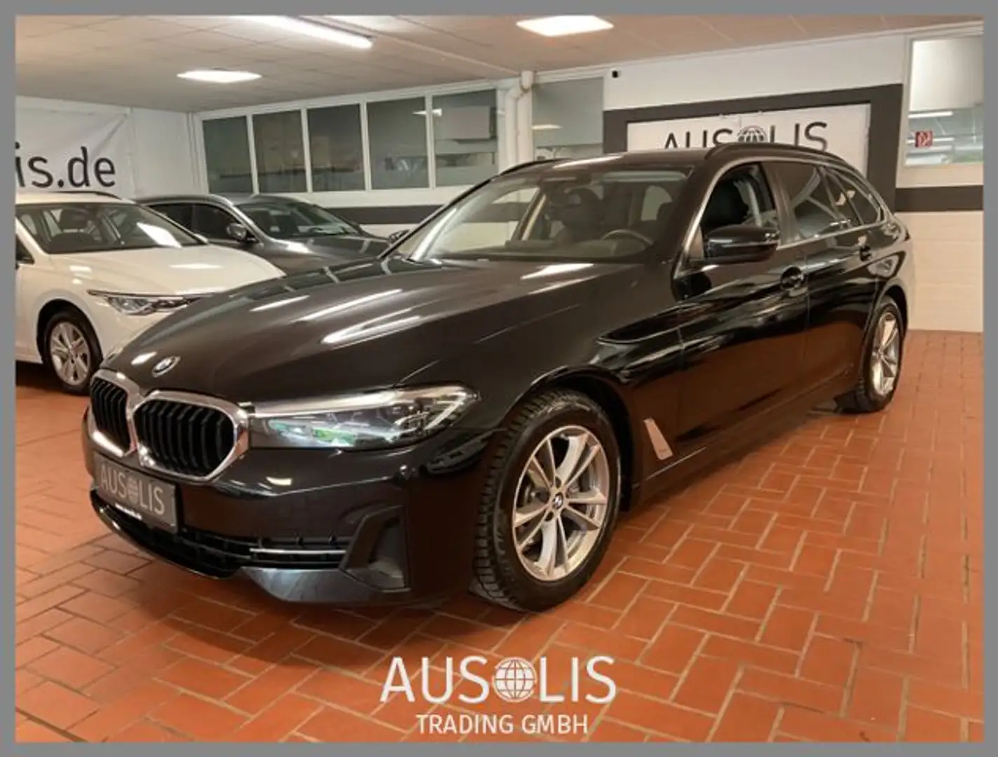 BMW 520 dA Touring Panoramadach,LED Noir - 1
