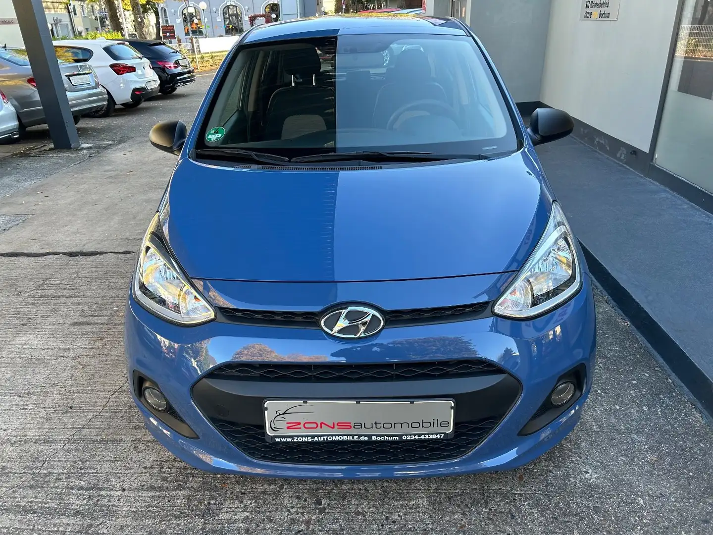 Hyundai i10 +NaviZB+AllwetterRäder+Klima+Servo+USB Bleu - 2