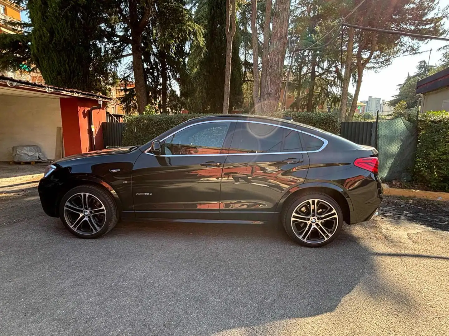 BMW X4 xDrive20d Msport "ProMMo" Zwart - 2