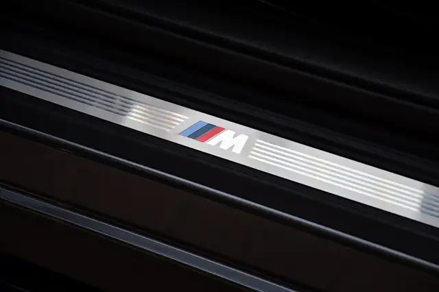 BMW M view 9