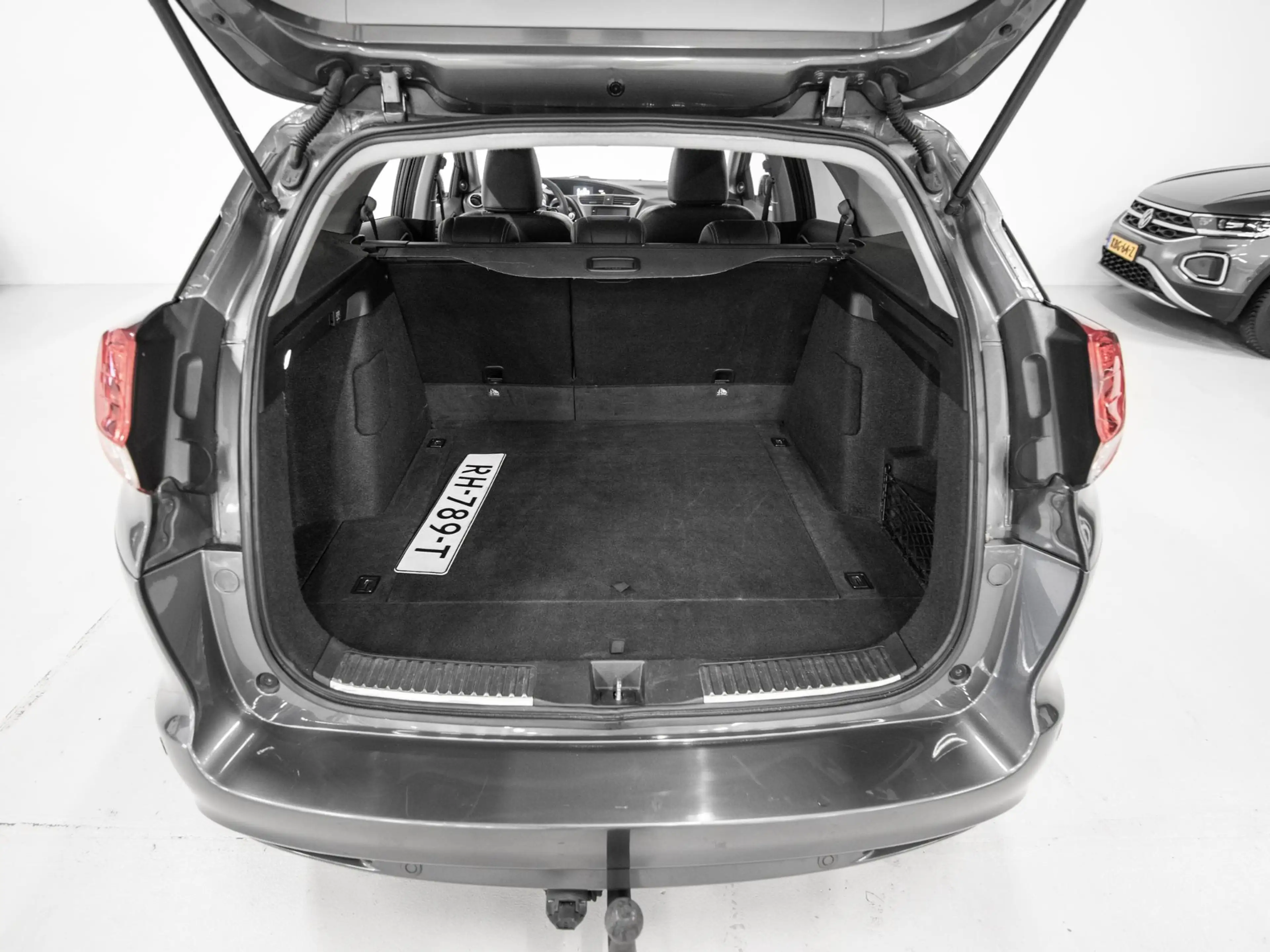 Honda Civic Tourer 1.6D Executive Stoelv Keyless Trekhaak — photo 17