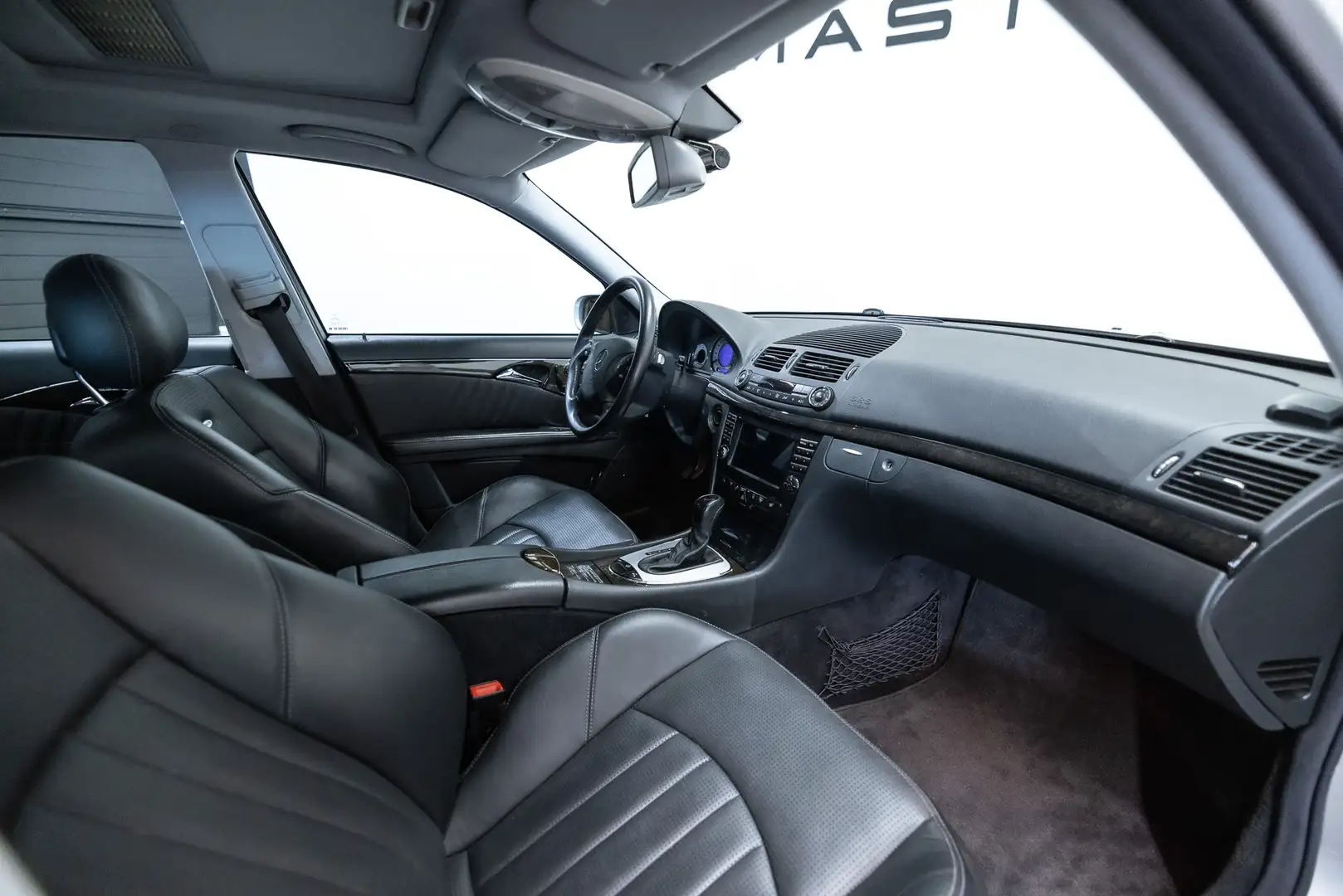 Mercedes-Benz E 55 AMG Fiscale waarde € 12.000,- DEALER AUTO Dealer auto Szary - 2