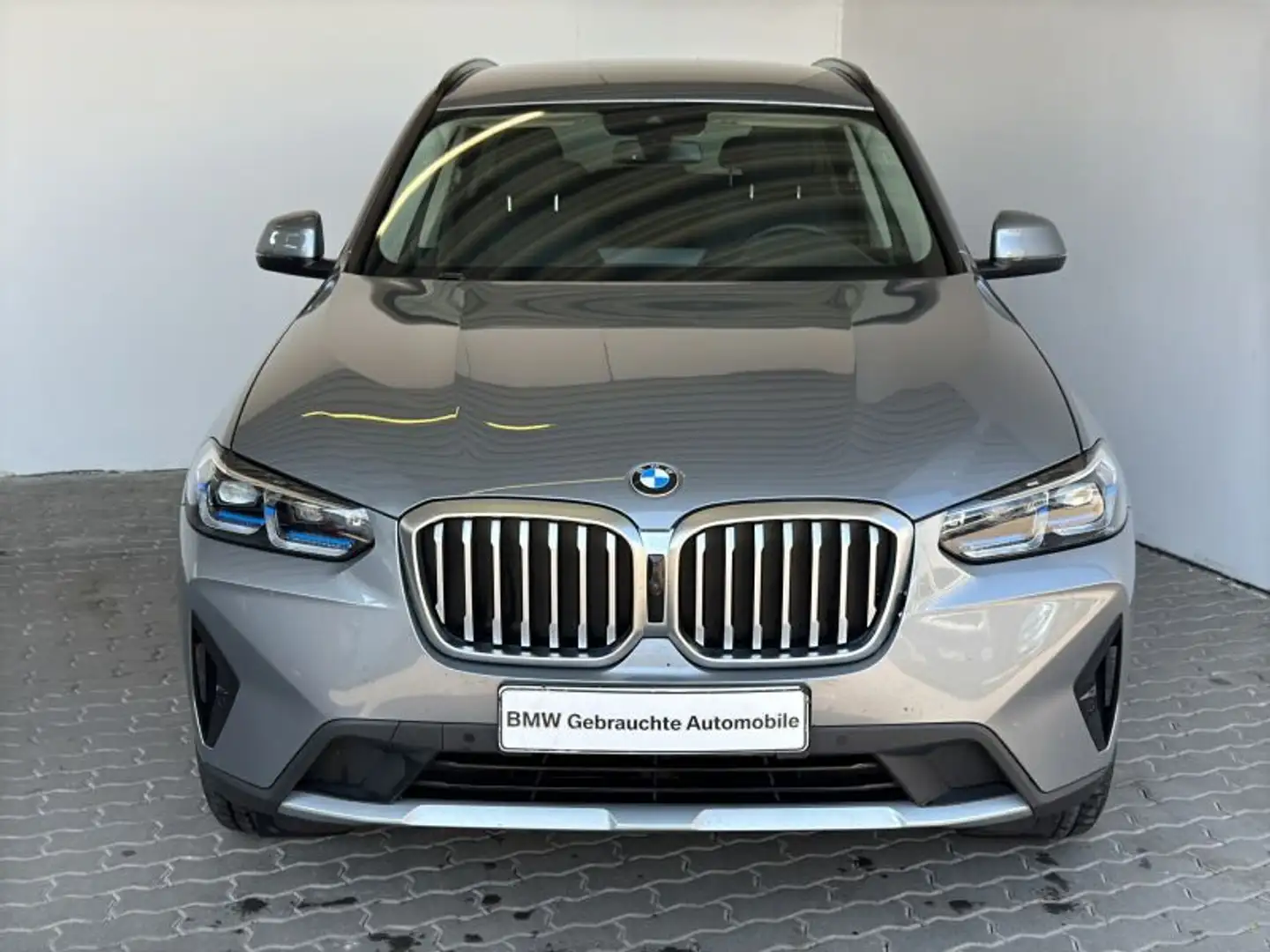 BMW X3 xDrive20dA Navi.Laser.360°.AHK.KomfZg.DriveAs Grau - 2