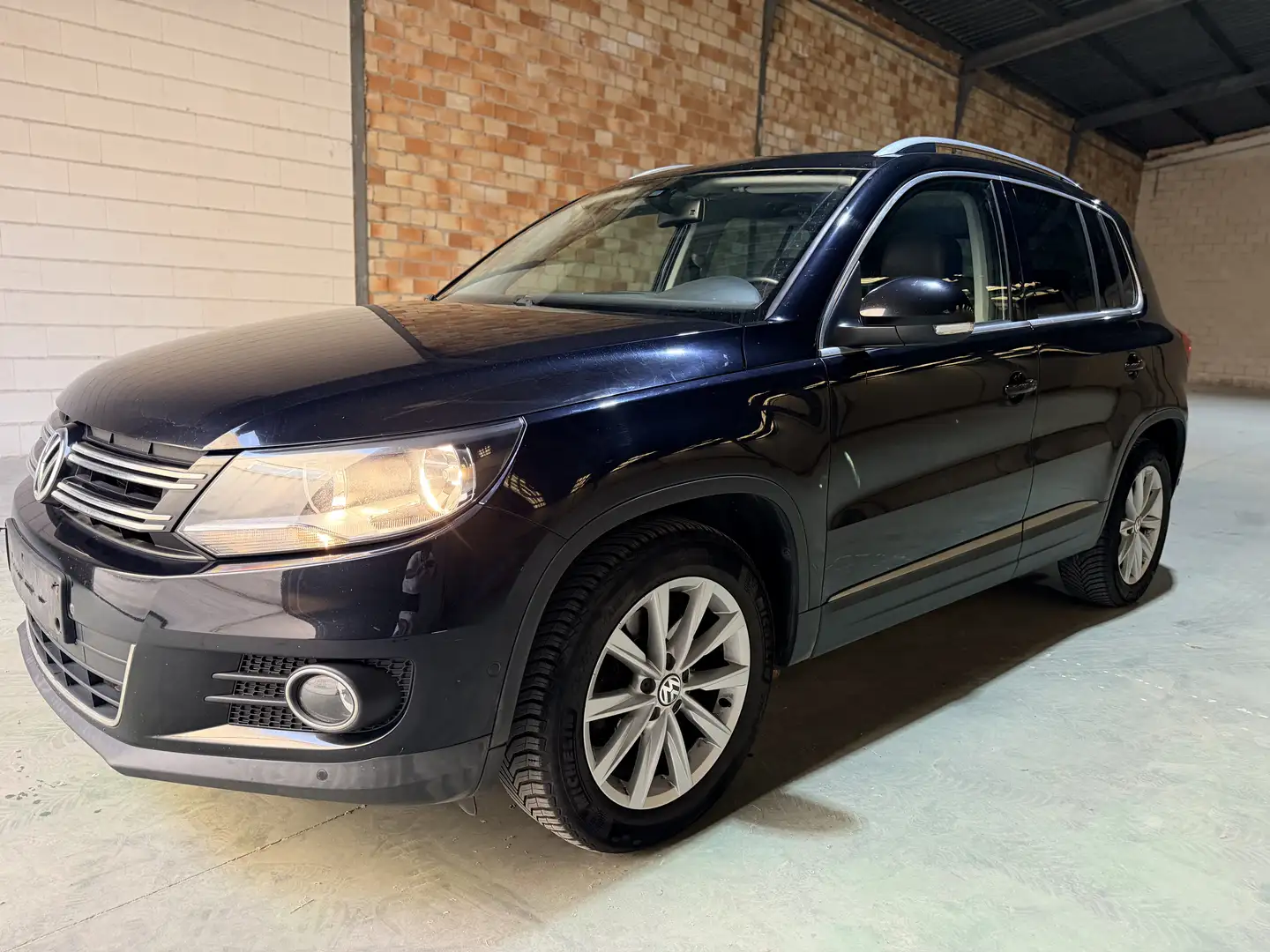Volkswagen Tiguan Todoterreno Manual de 5 Puertas Azul - 1