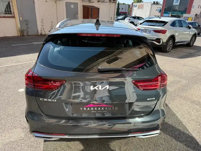 Kia Ceed view 6