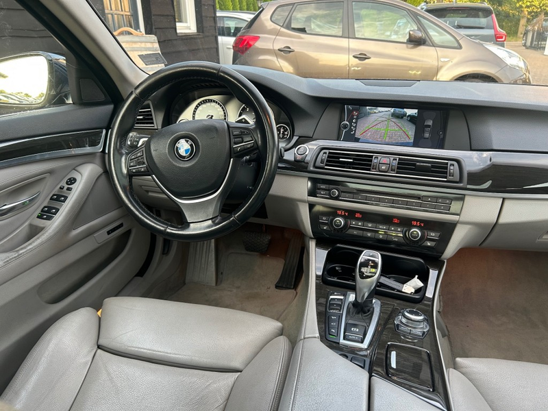 BMW 530 530xd High Executive — photo 7