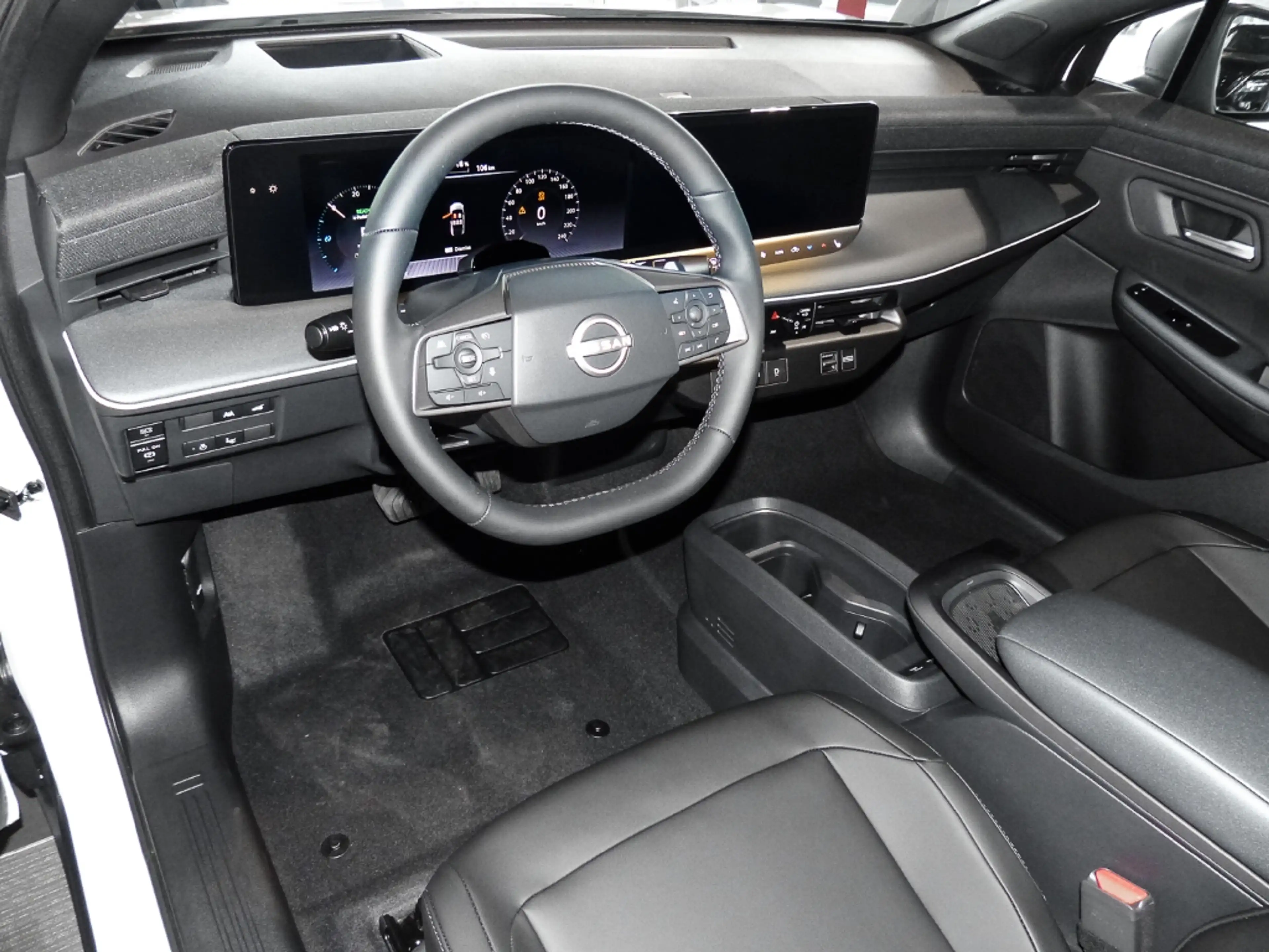 Nissan Leaf Advance 75kWh V2L 2FL Panorama-Glasdach ''neues Mo — photo 5