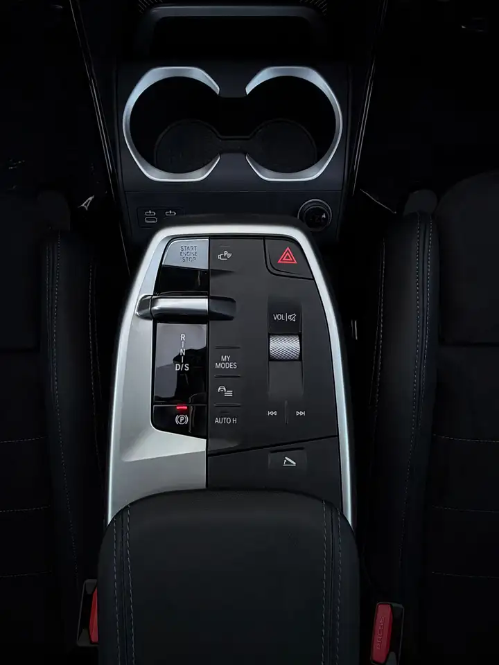 BMW X1 PHEV*M Sport Pro * Driving Assist Pro * Parking Assist Pro * Head-Up *, миниатюра 19