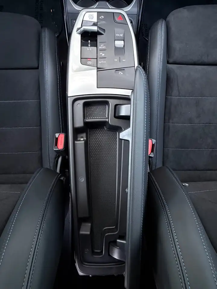 BMW X1 PHEV*M Sport Pro * Driving Assist Pro * Parking Assist Pro * Head-Up *, миниатюра 18