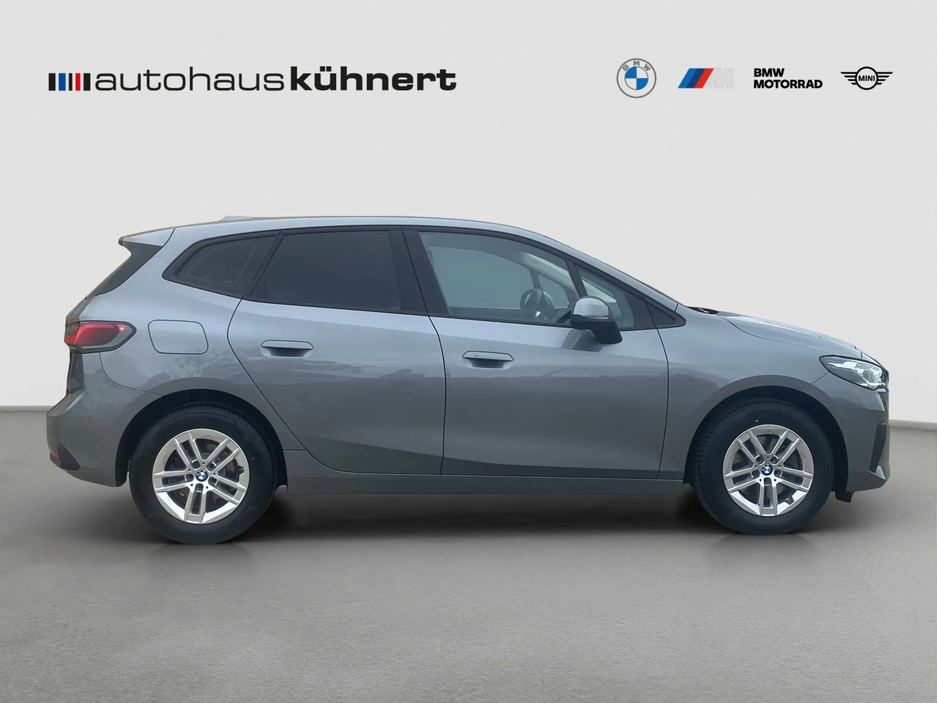 BMW 218 218i Active Tourer LED SpurAss AHK Navi ParkAss — photo 8