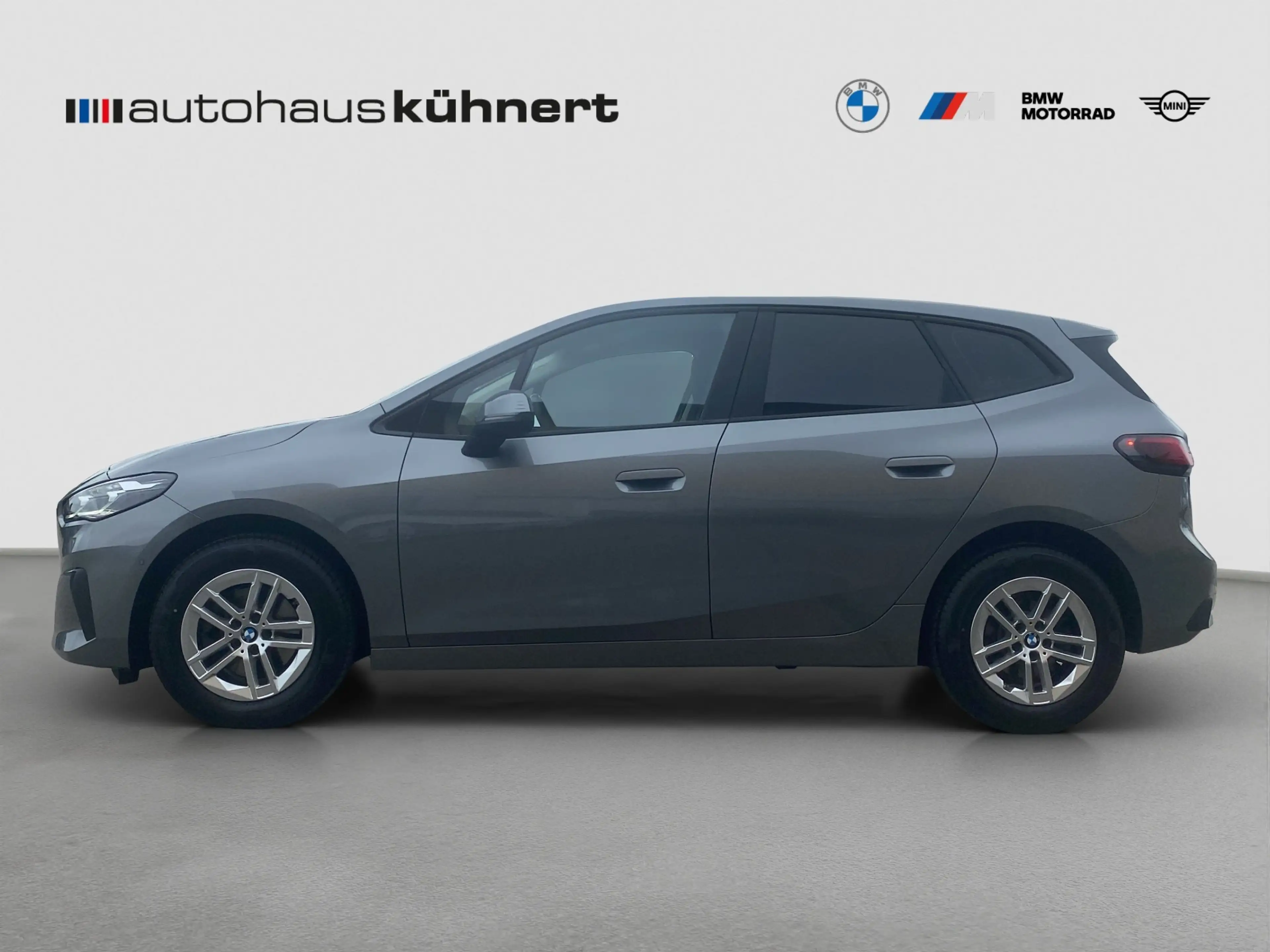 BMW 218 218i Active Tourer LED SpurAss AHK Navi ParkAss — photo 4