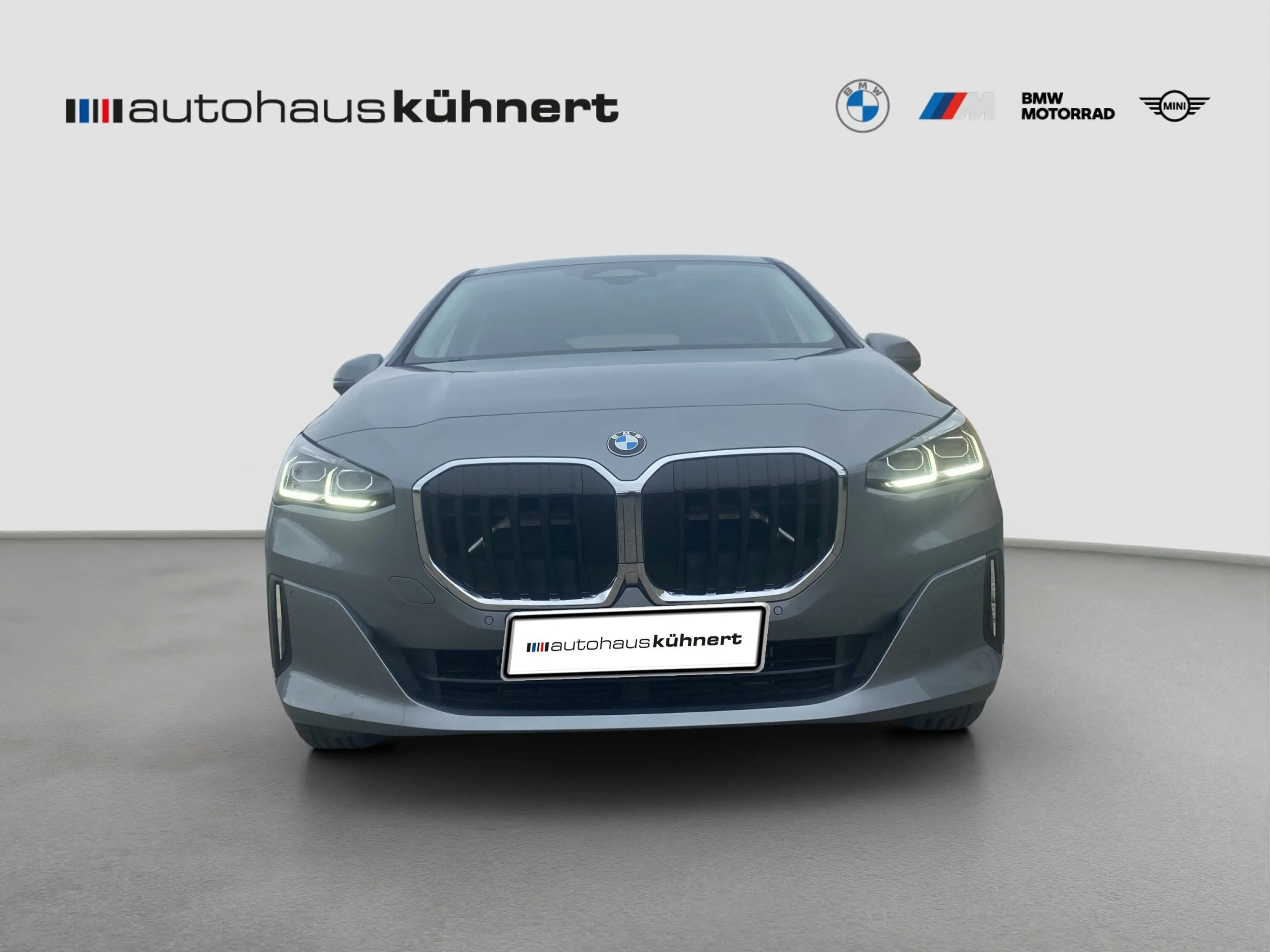 BMW 218 218i Active Tourer LED SpurAss AHK Navi ParkAss — photo 3