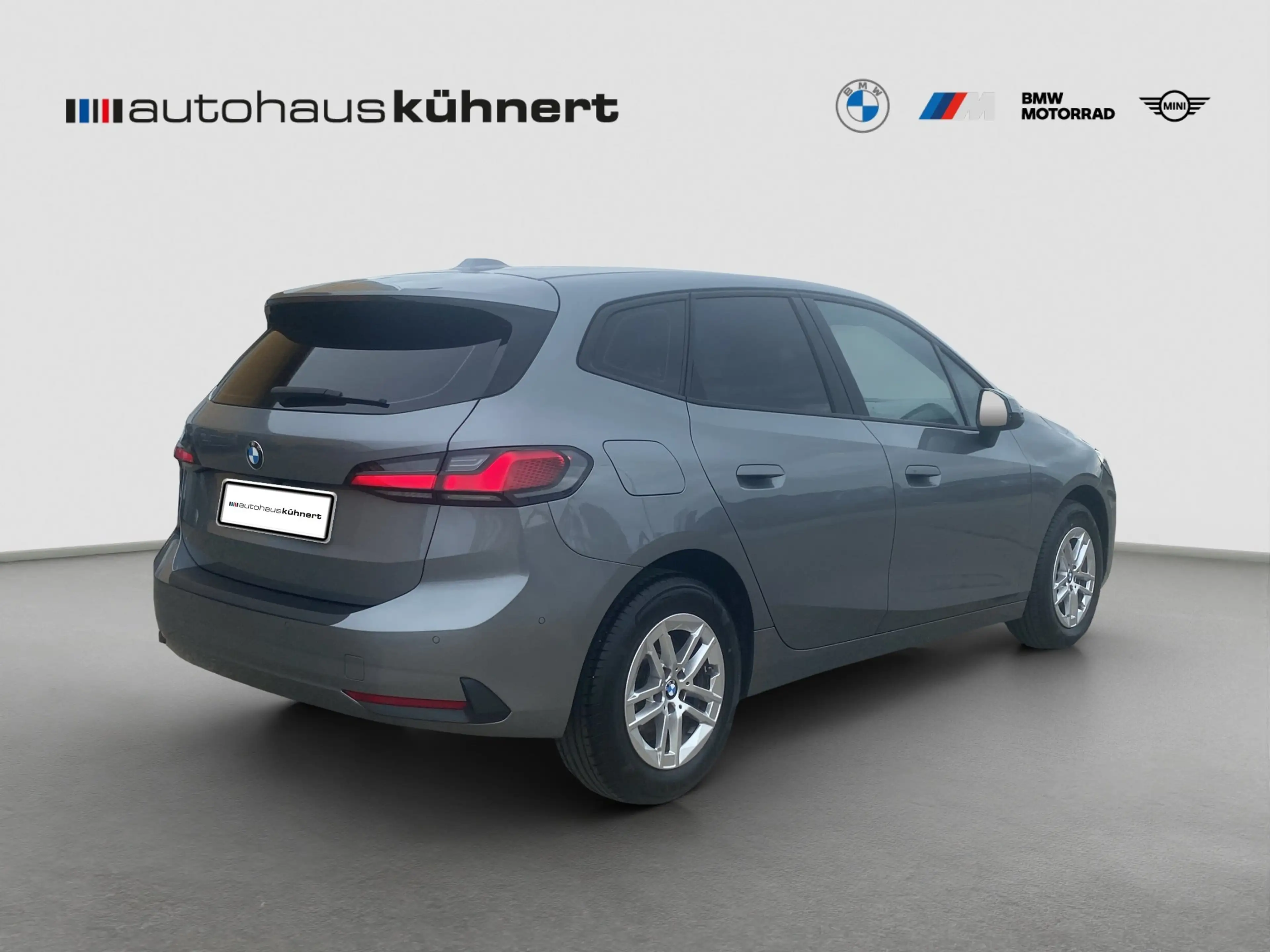 BMW 218 218i Active Tourer LED SpurAss AHK Navi ParkAss — photo 7
