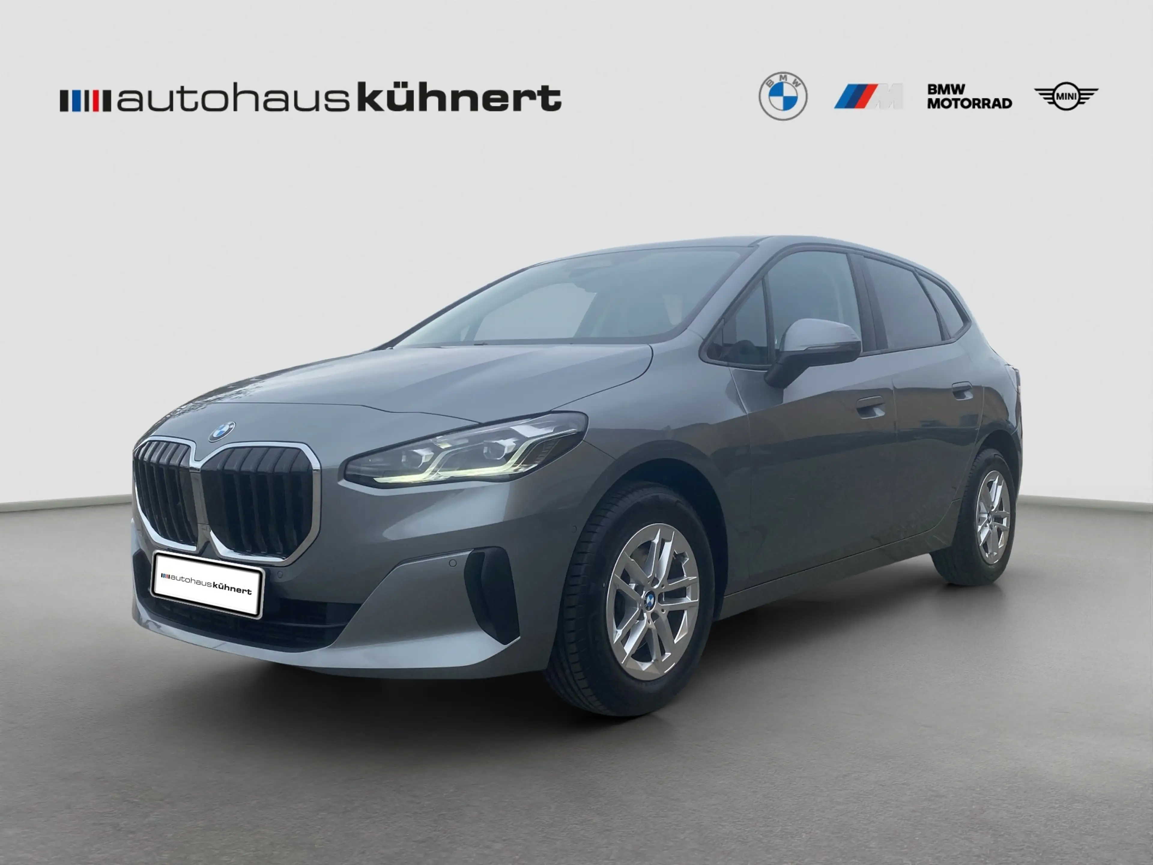 BMW 218 218i Active Tourer LED SpurAss AHK Navi ParkAss — photo 2