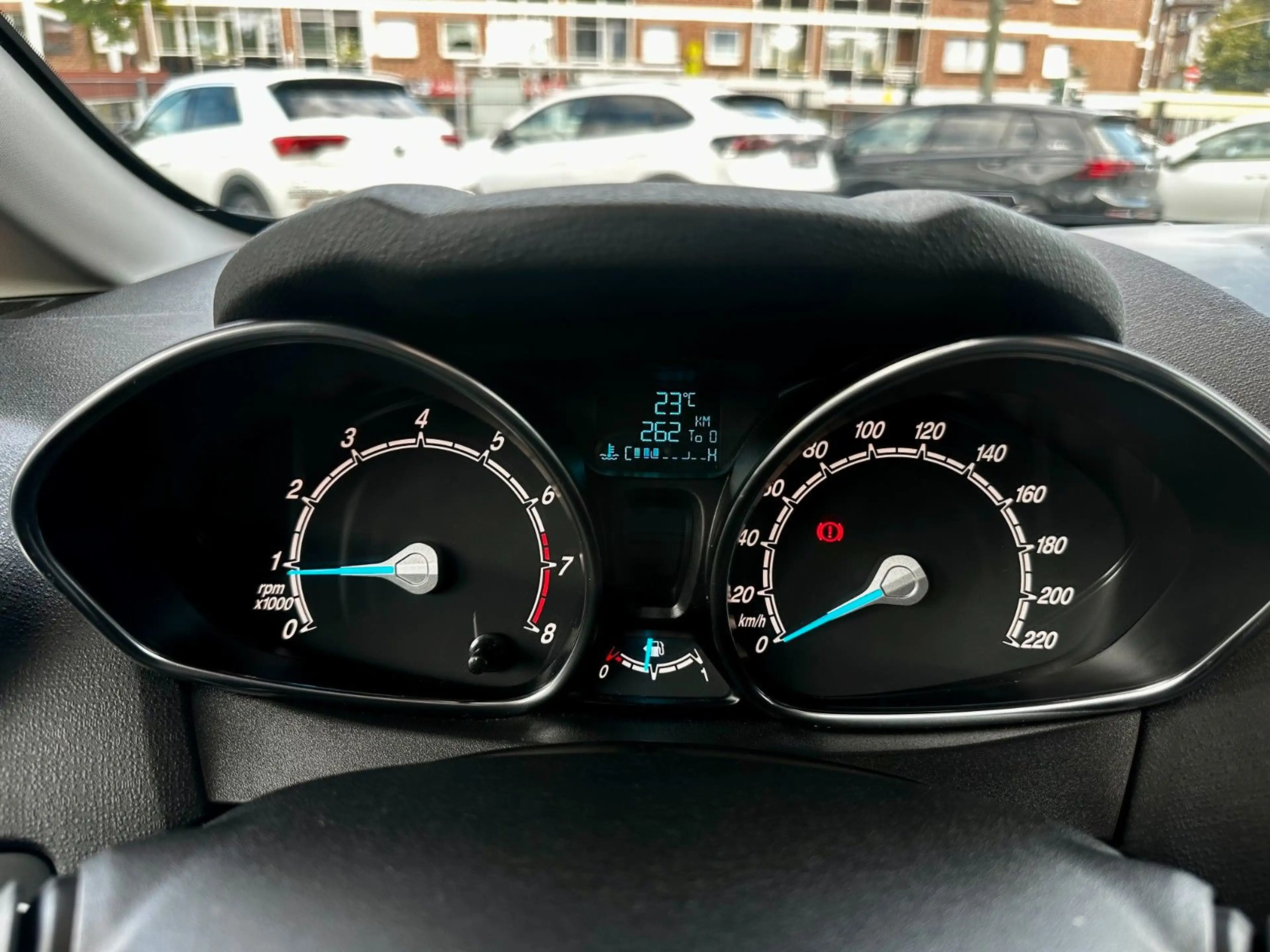 Ford Fiesta Celebration | viel Zubehör | Navi LED — photo 25