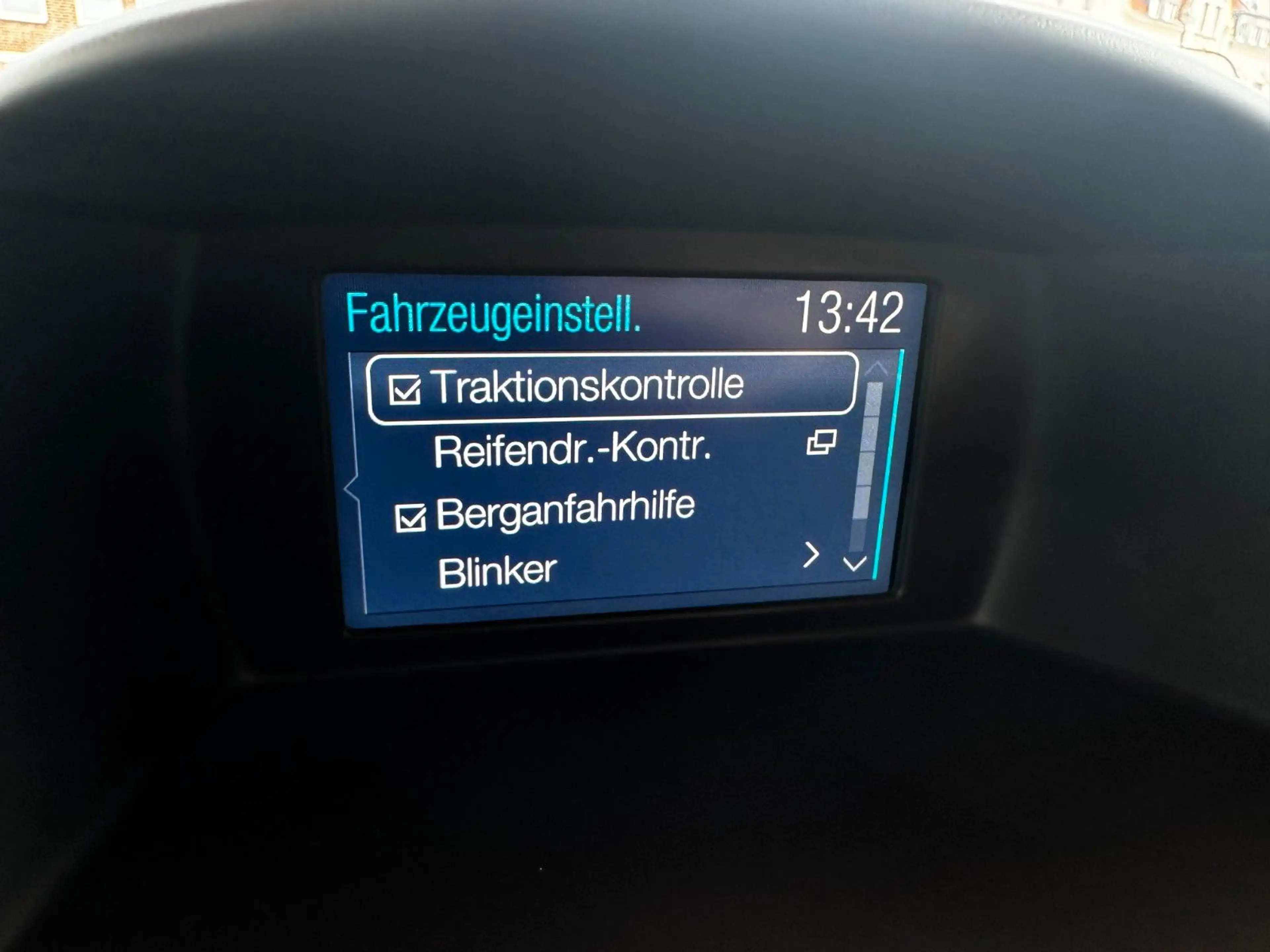 Ford Fiesta Celebration | viel Zubehör | Navi LED — photo 39