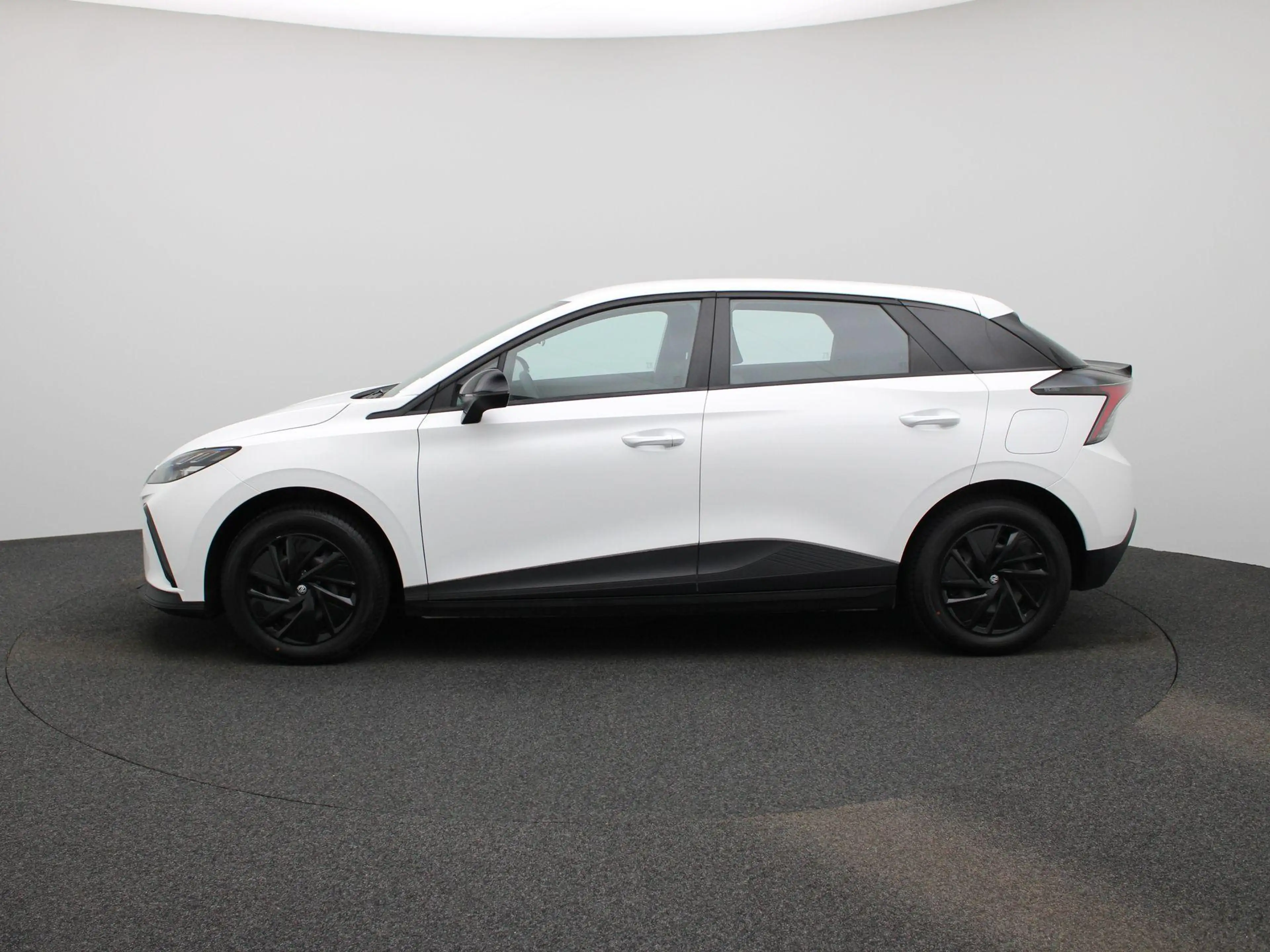 MG MG4 Electric Standard 51 kWh LED | CARPLAY | ANDROID — photo 4