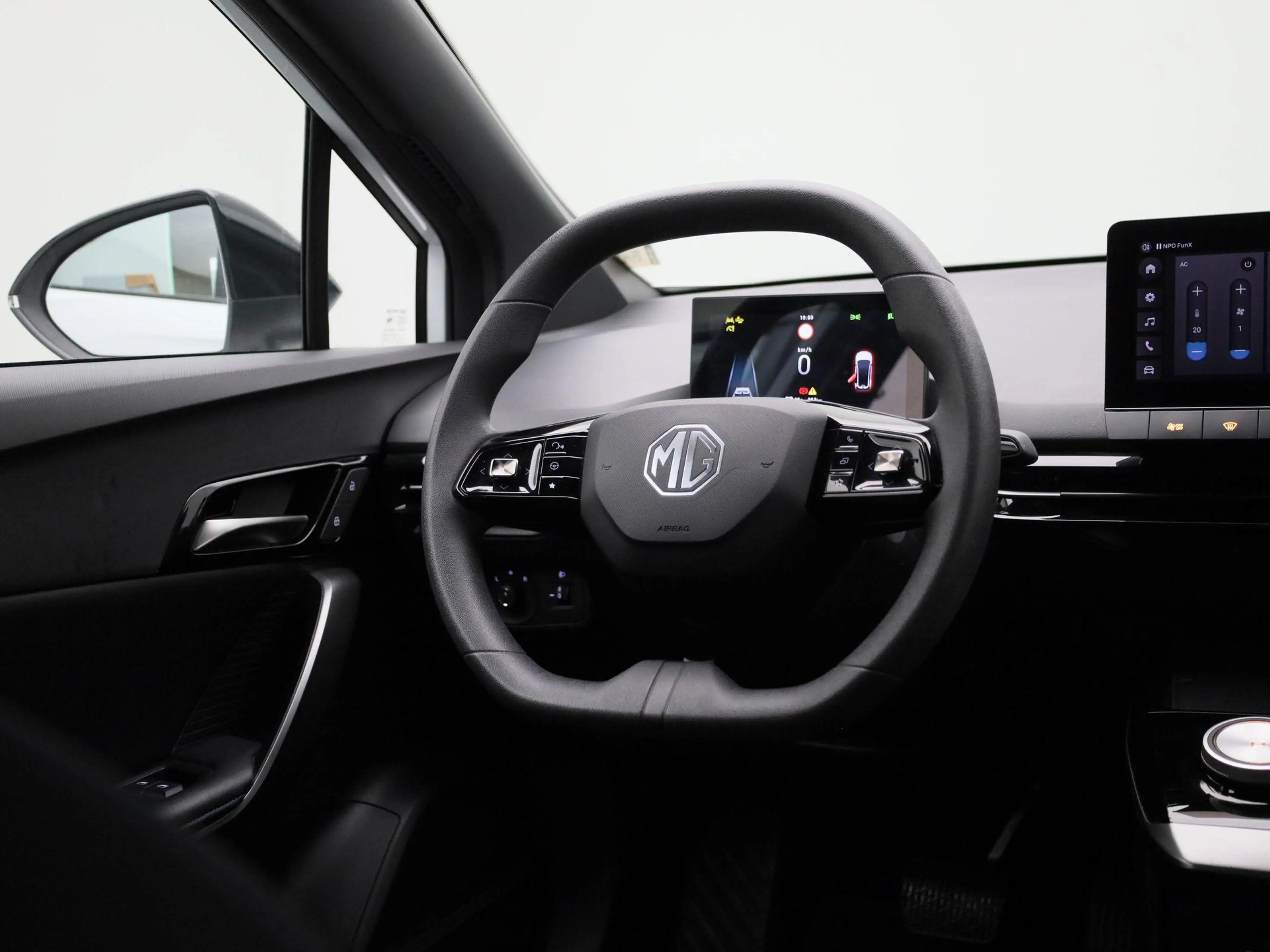 MG MG4 Electric Standard 51 kWh LED | CARPLAY | ANDROID — photo 9