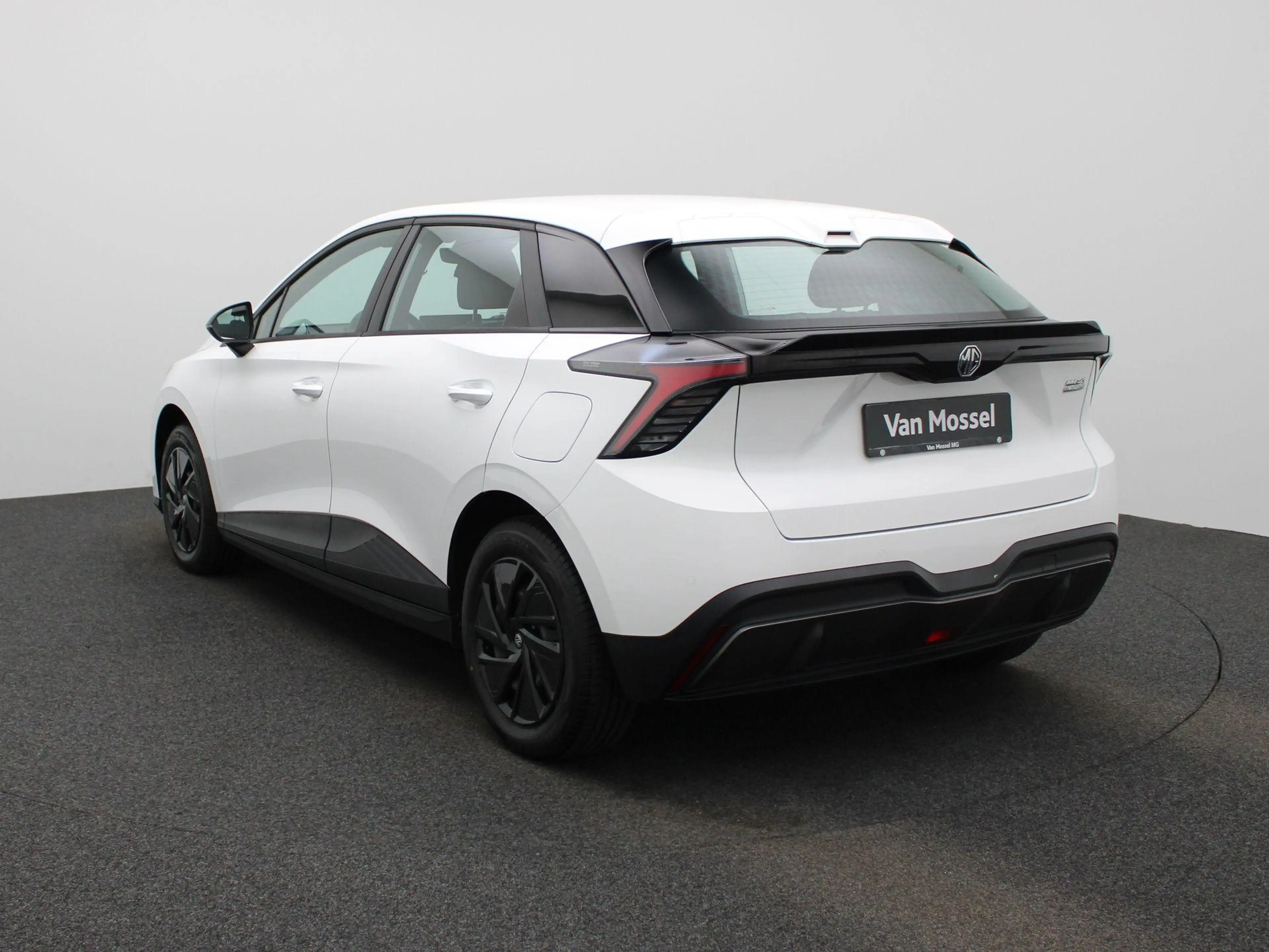 MG MG4 Electric Standard 51 kWh LED | CARPLAY | ANDROID — photo 2