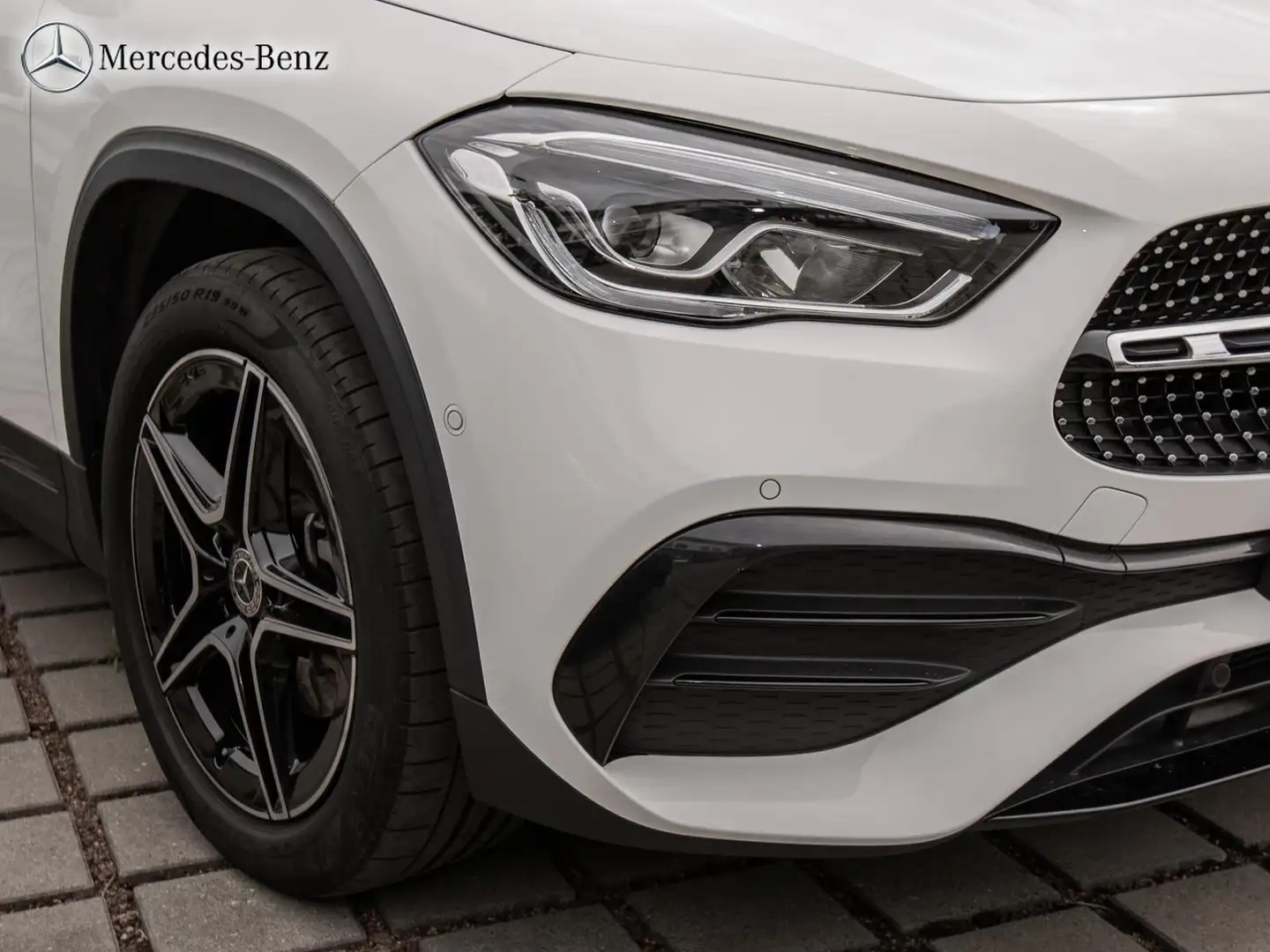 Mercedes-Benz GLA 250 e AMG Night+MBUX+RüKam+LED+19+Sitzhzg Bianco - 2