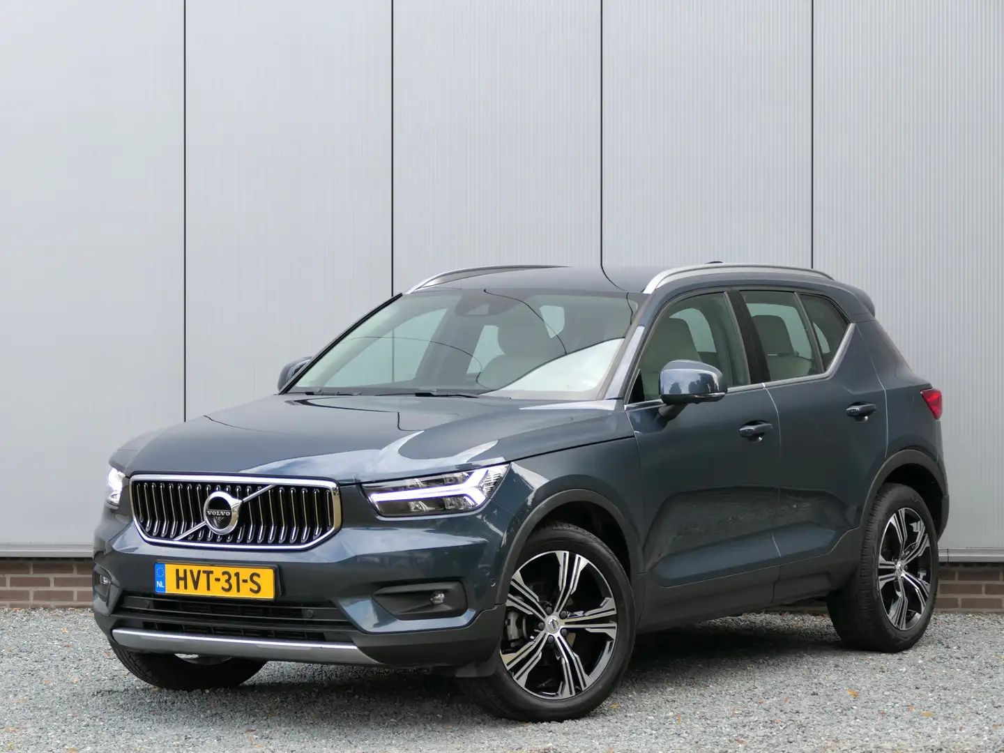 Volvo XC40 1.5 T3 AUT Inscription 12 MND garantie Trekhaak / Blauw - 1