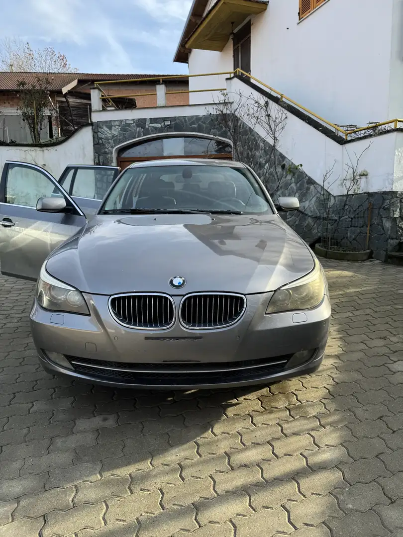 BMW 525 525xdtive - 1