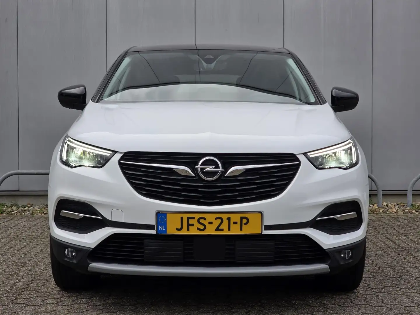 Opel Grandland X 225pk Hybrid Business Executive Automaat | Parkeer Weiß - 2
