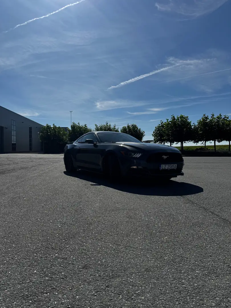 Ford Mustang 3.7 v6 Grijs - 2