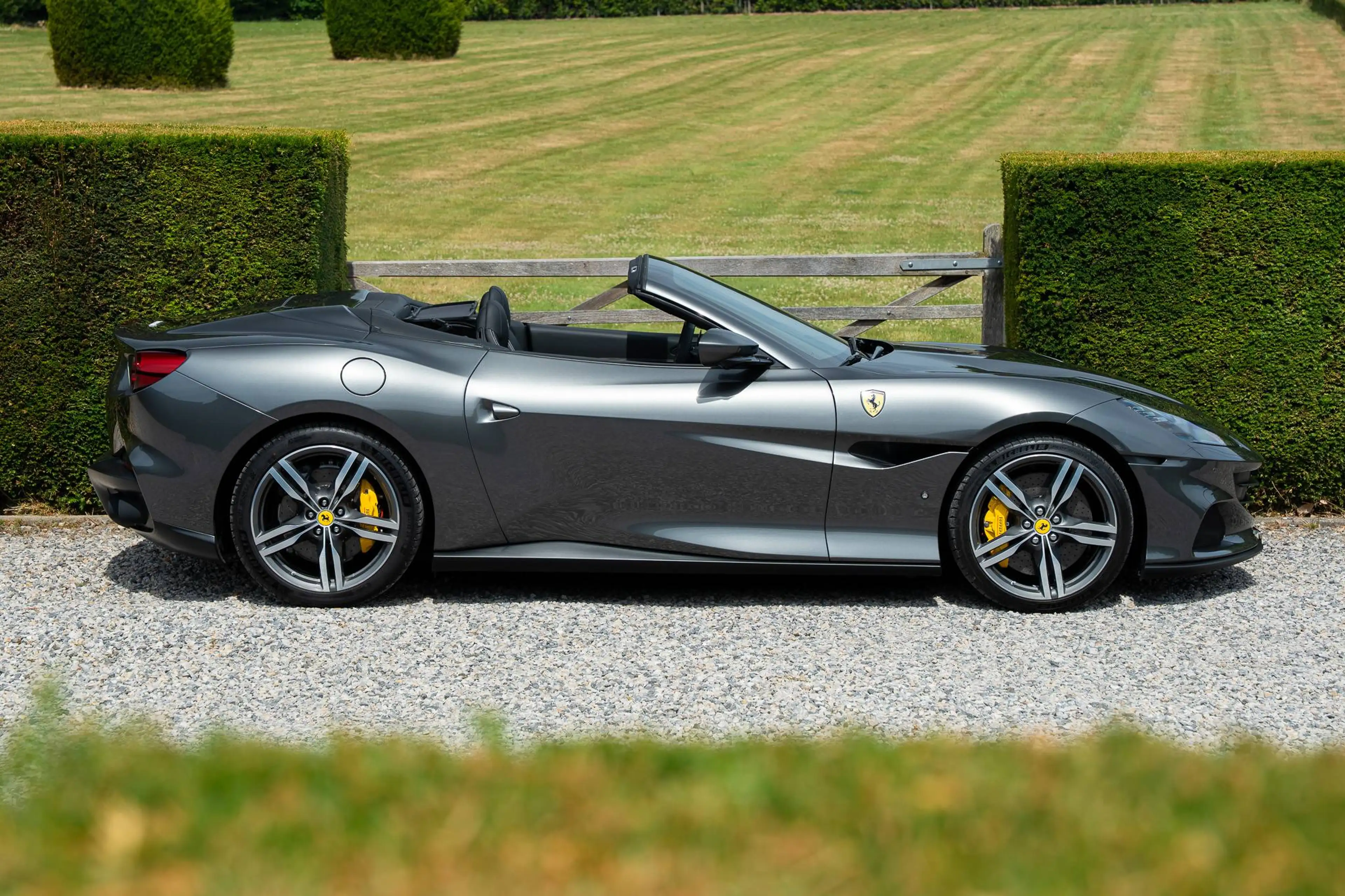 Ferrari Portofino Portofino M - 1 Owner Full Service History — photo 3