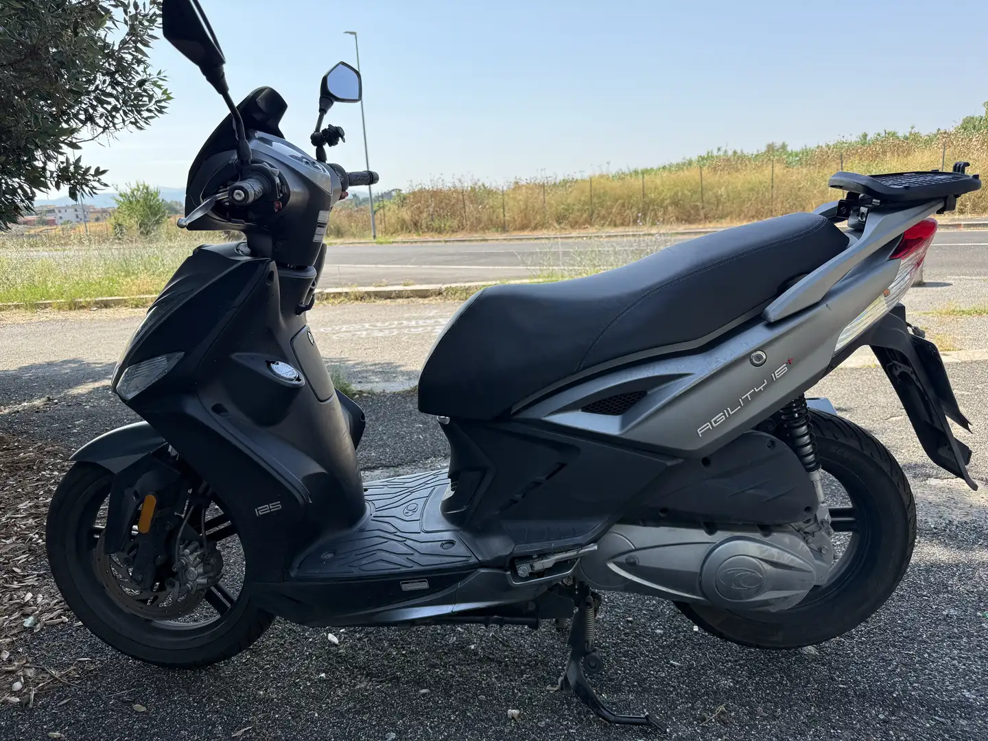 Kymco Agility 125 r16+ Nero - 2