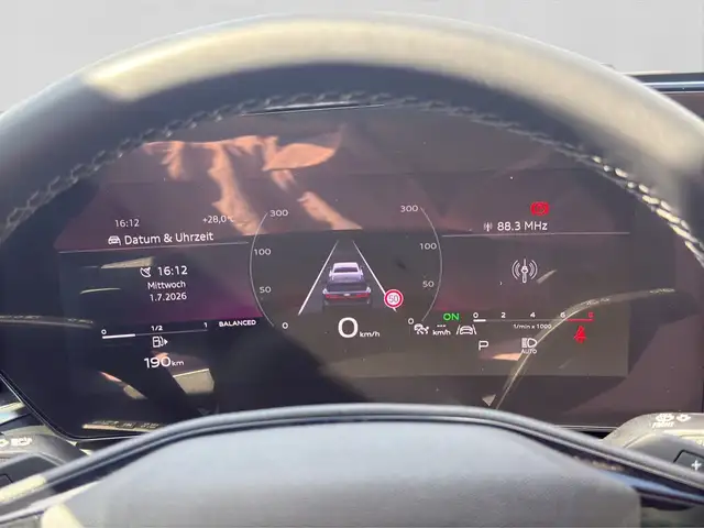 Audi A6 view 10