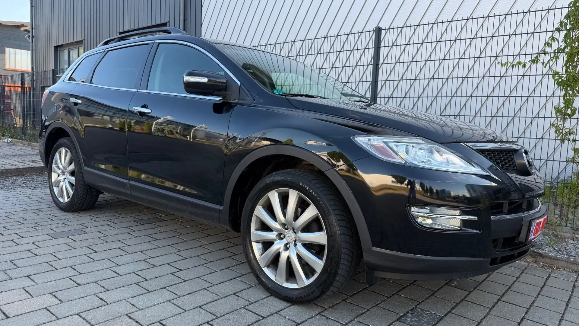 Mazda CX-9 3.7 277PS 4X4 V6 AUTOMATIK TÜV,7-SITZER,AHK Schwarz - 2