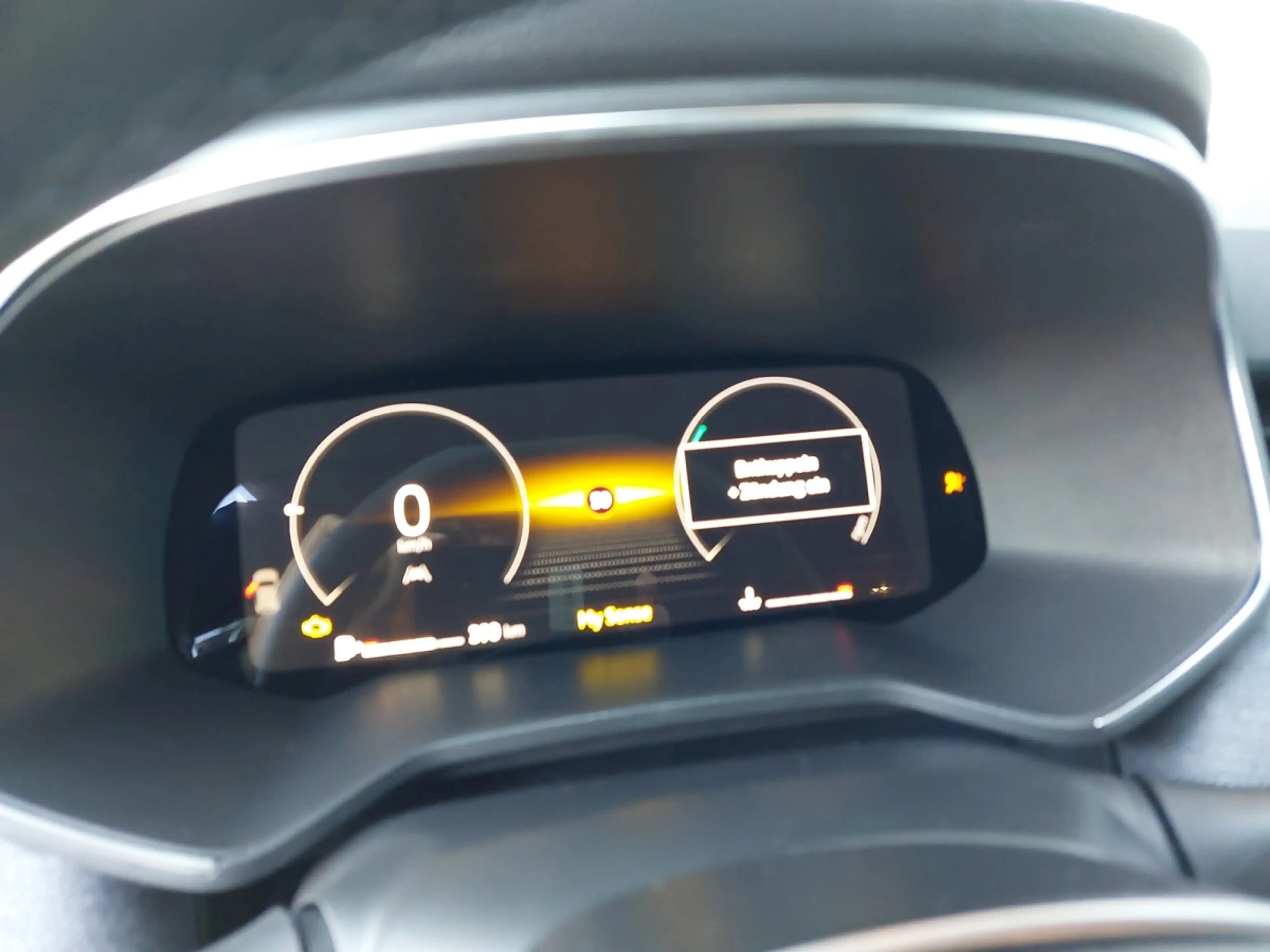 Renault Clio Techno TCe 90 — photo 14