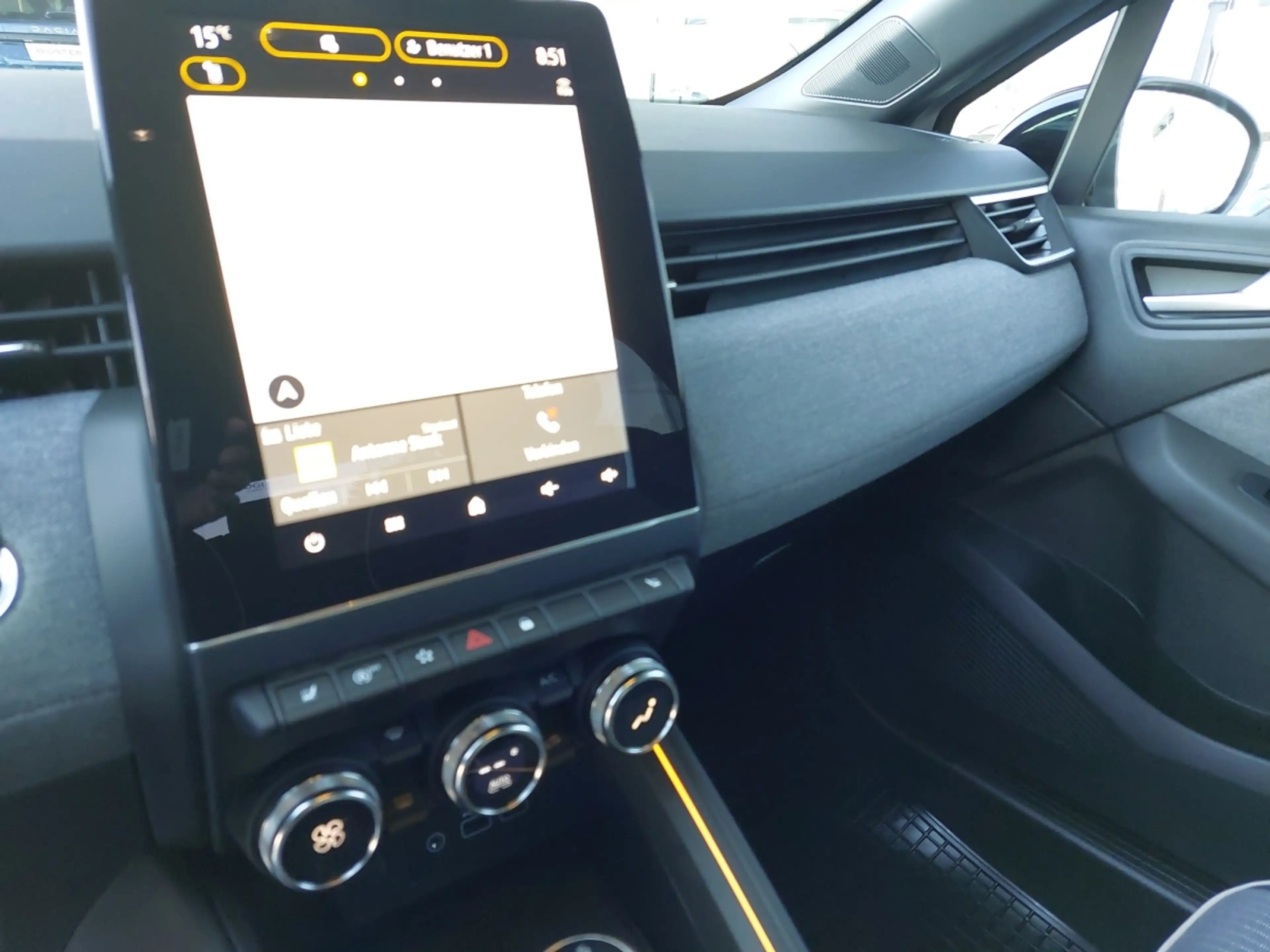 Renault Clio Techno TCe 90 — photo 9