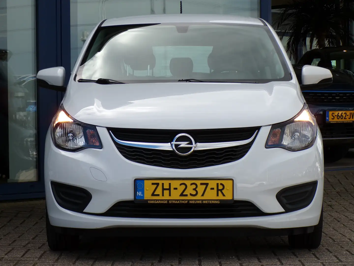 Opel Karl 1.0 ecoFLEX 120 Jaar Edition, Airco / Cruise contr Wit - 2