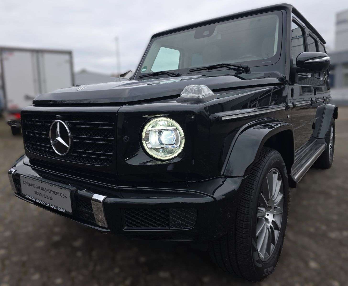 Second hand Mercedes Benz G-Class 500