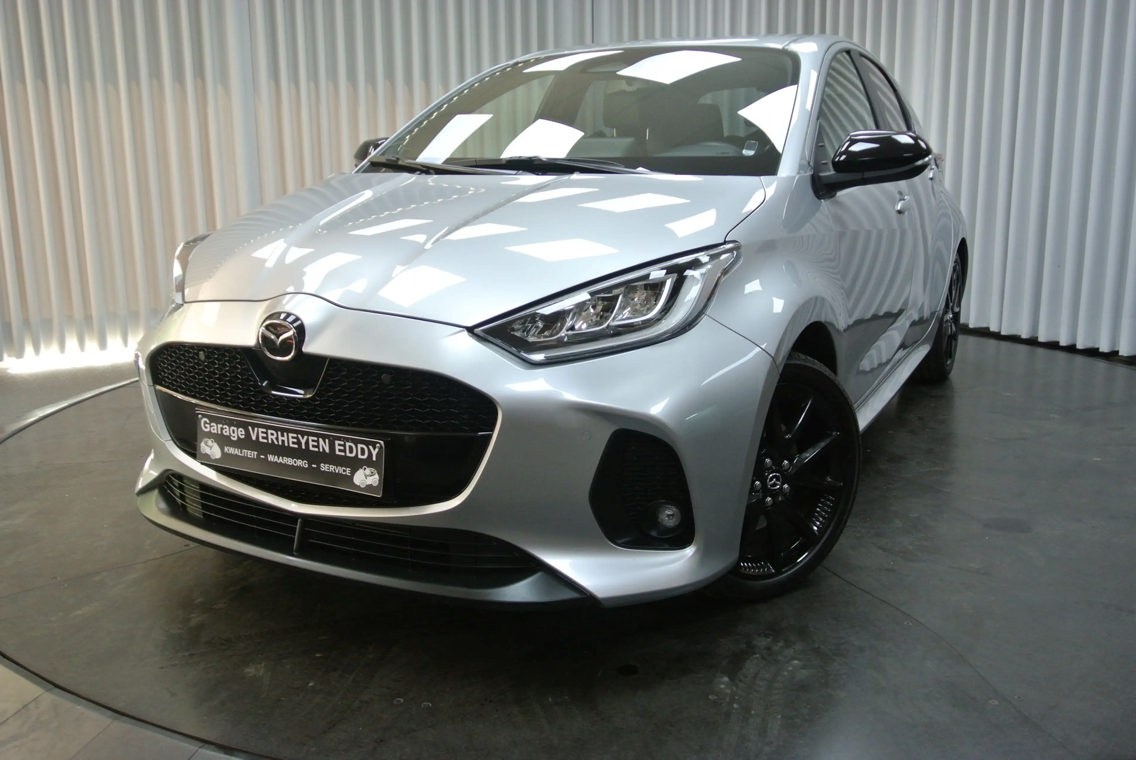Mazda 2 2 HYBRID