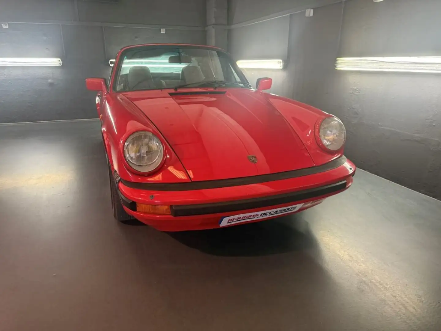 Porsche 911 SC TARGA Rouge - 1