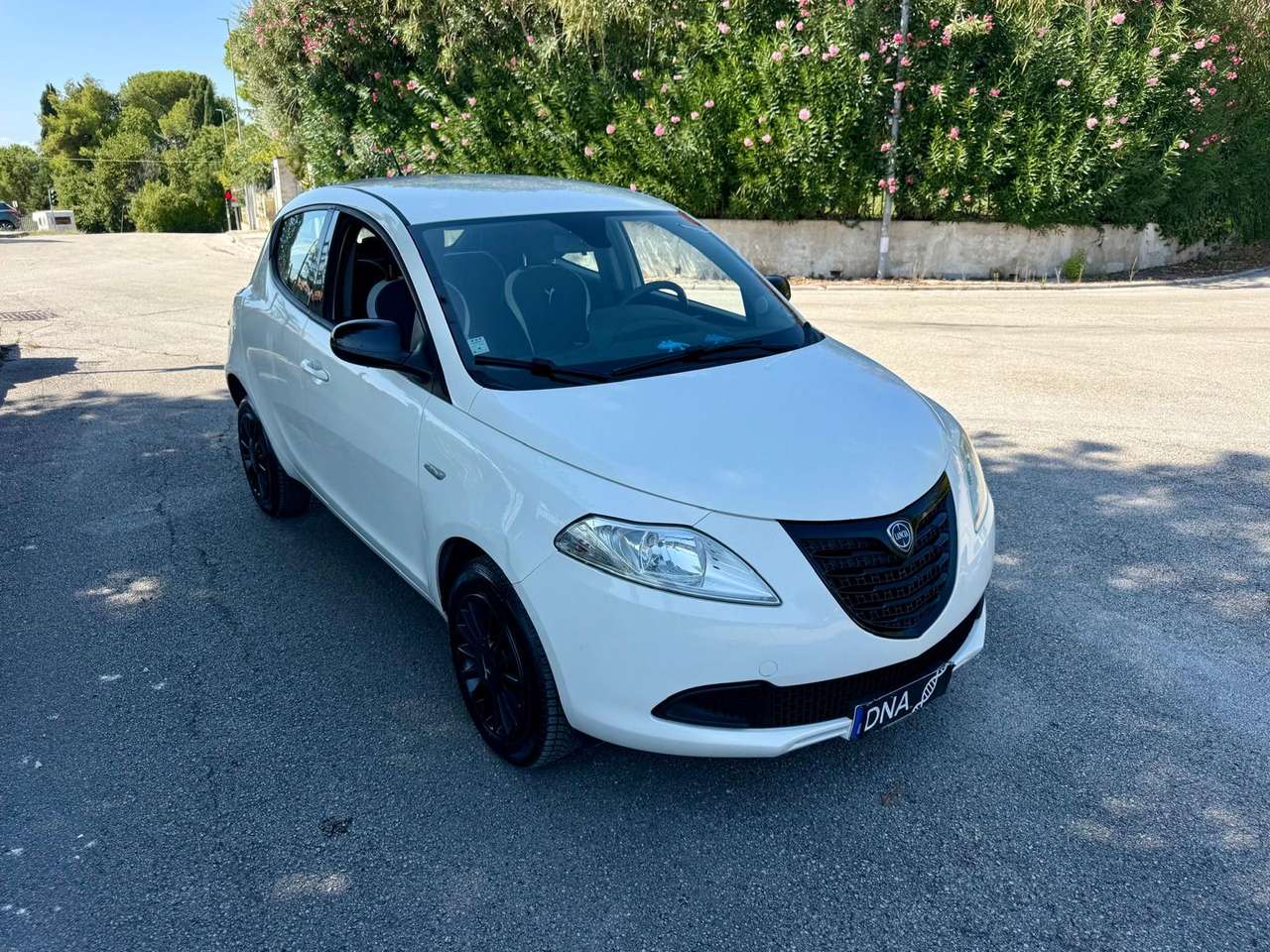Lancia Ypsilon Natural Power EURO6B neopatentati UNIPROPRIETÀ