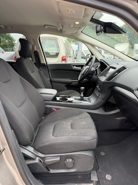 Ford S-Max 2.0 TDCi ECO Titanium Style *EURO6* — photo 8